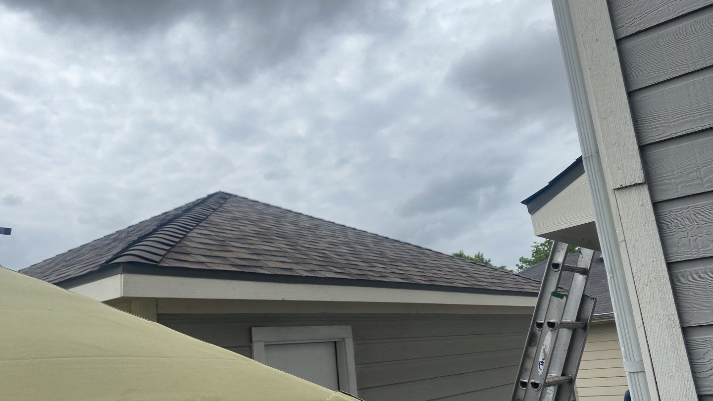 Residential Roofing Installation using Owen's Corning Duration (Lifetime) Shingles by Roof Repair Company