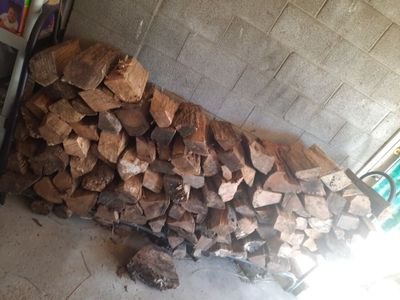 Firewood Delivery  using Seasoned Firewood