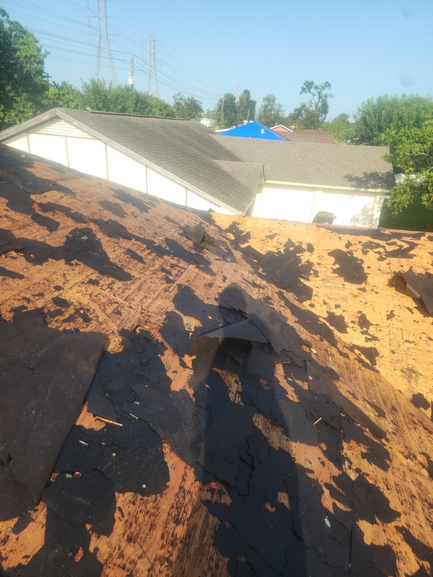 Residential Roofing Installation using Owen's Corning Duration (Lifetime) Shingles by Roof Repair Company