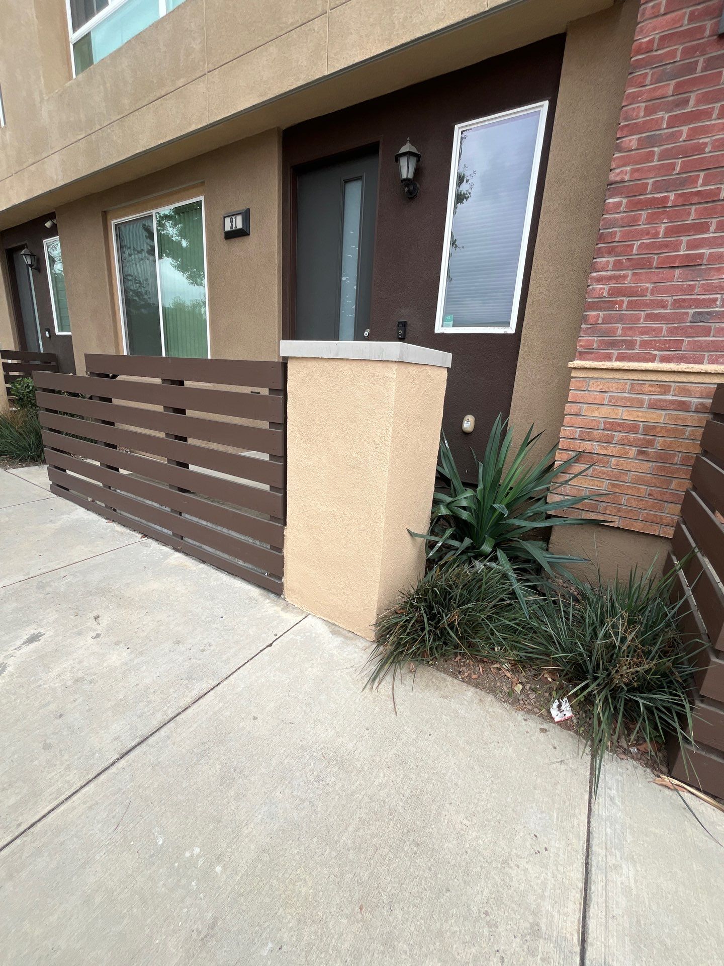 Pillar Stucco Repair in Glendora by One Stop Source