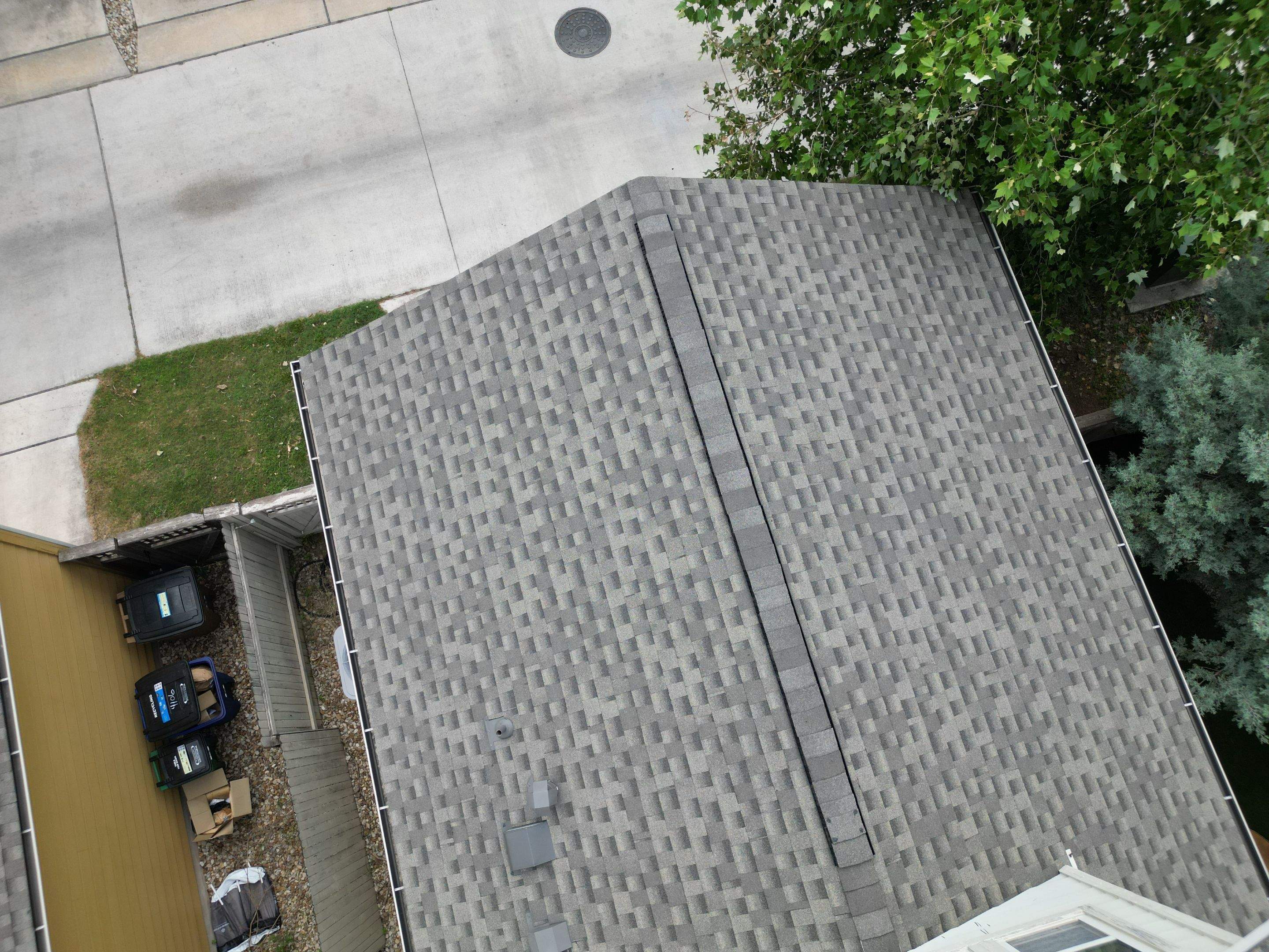 Weathered Wood - GAF Timberline HDZ by RoofsOnly.com