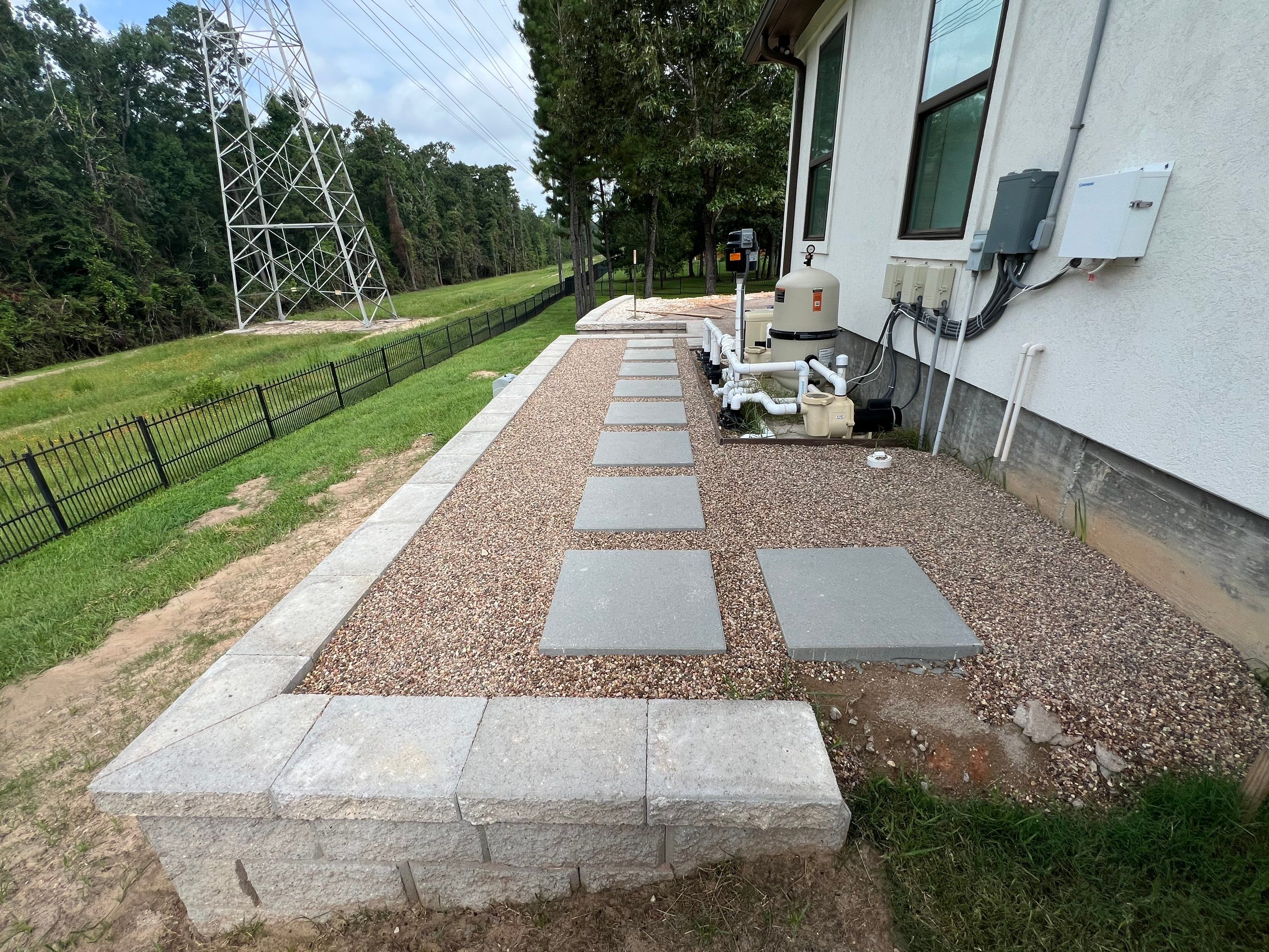 🏡 Duane’s Complete Retainer Wall & Hardscape Walkway by Texas Urban Elements