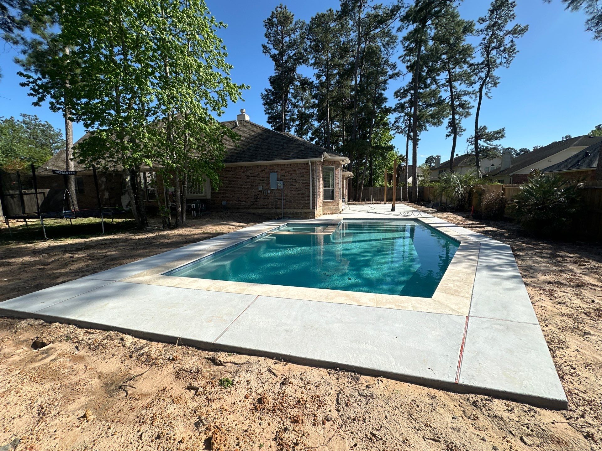 Pool, Patio Cover and Summer Kitchen in Sterling Ridge by SophAlx LLC
