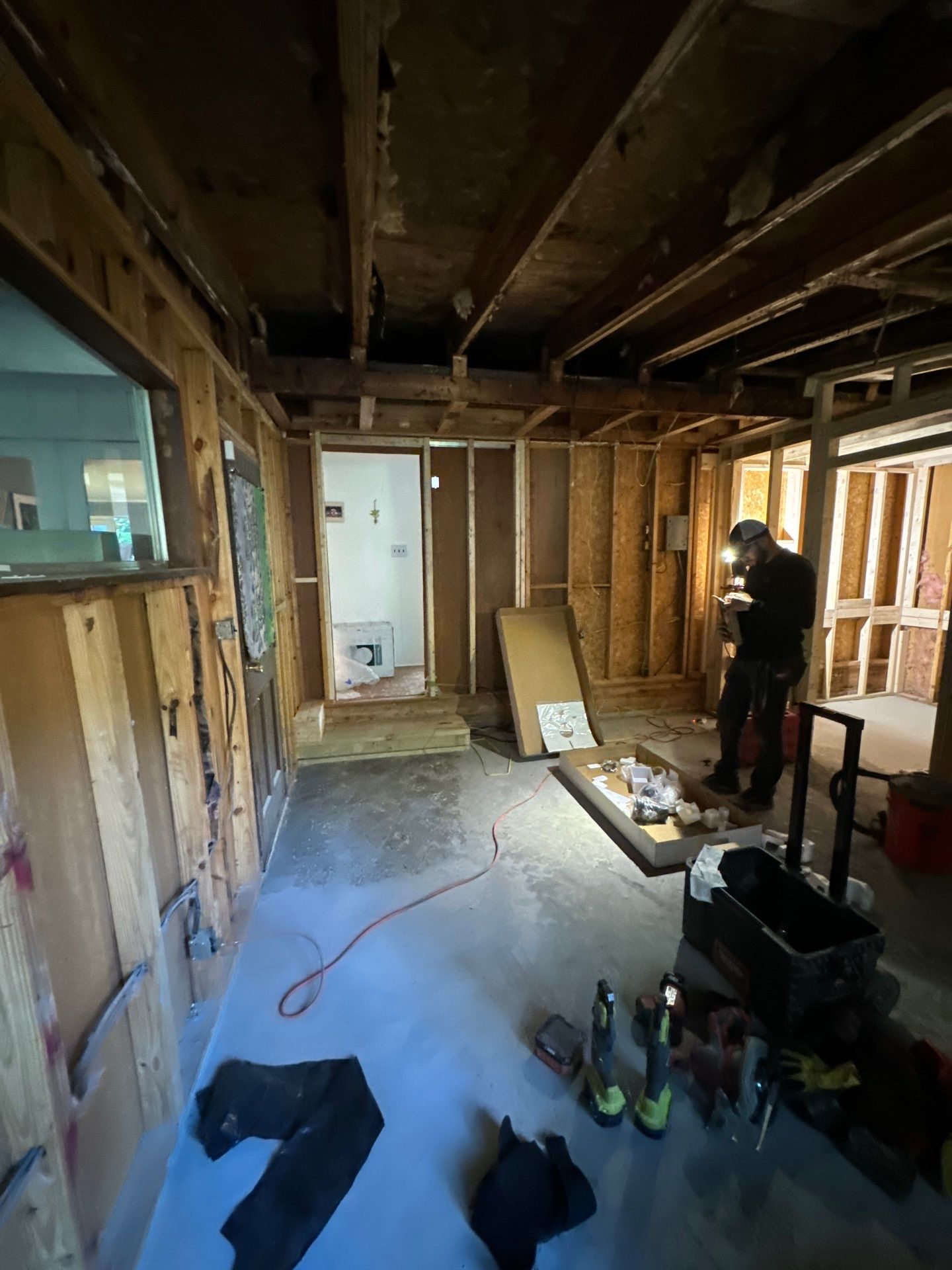 Comprehensive Interior Renovation and Accessible Bathroom Construction in Doraville by Swift Home Renovations