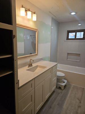 Bathroom Remodel using Onyx