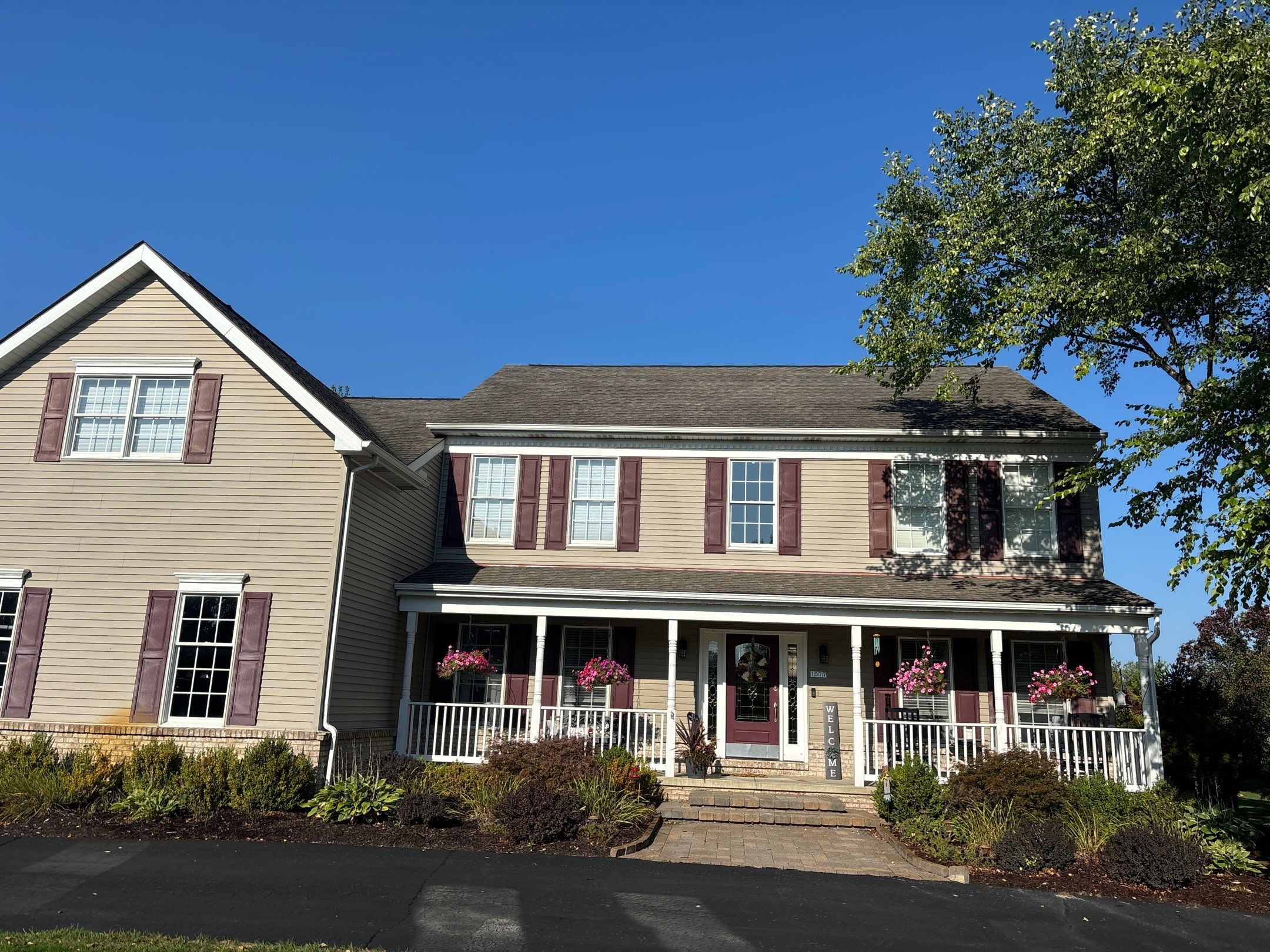 Roof Replacement using CertainTeed Landmark Pro by 180 Contractors