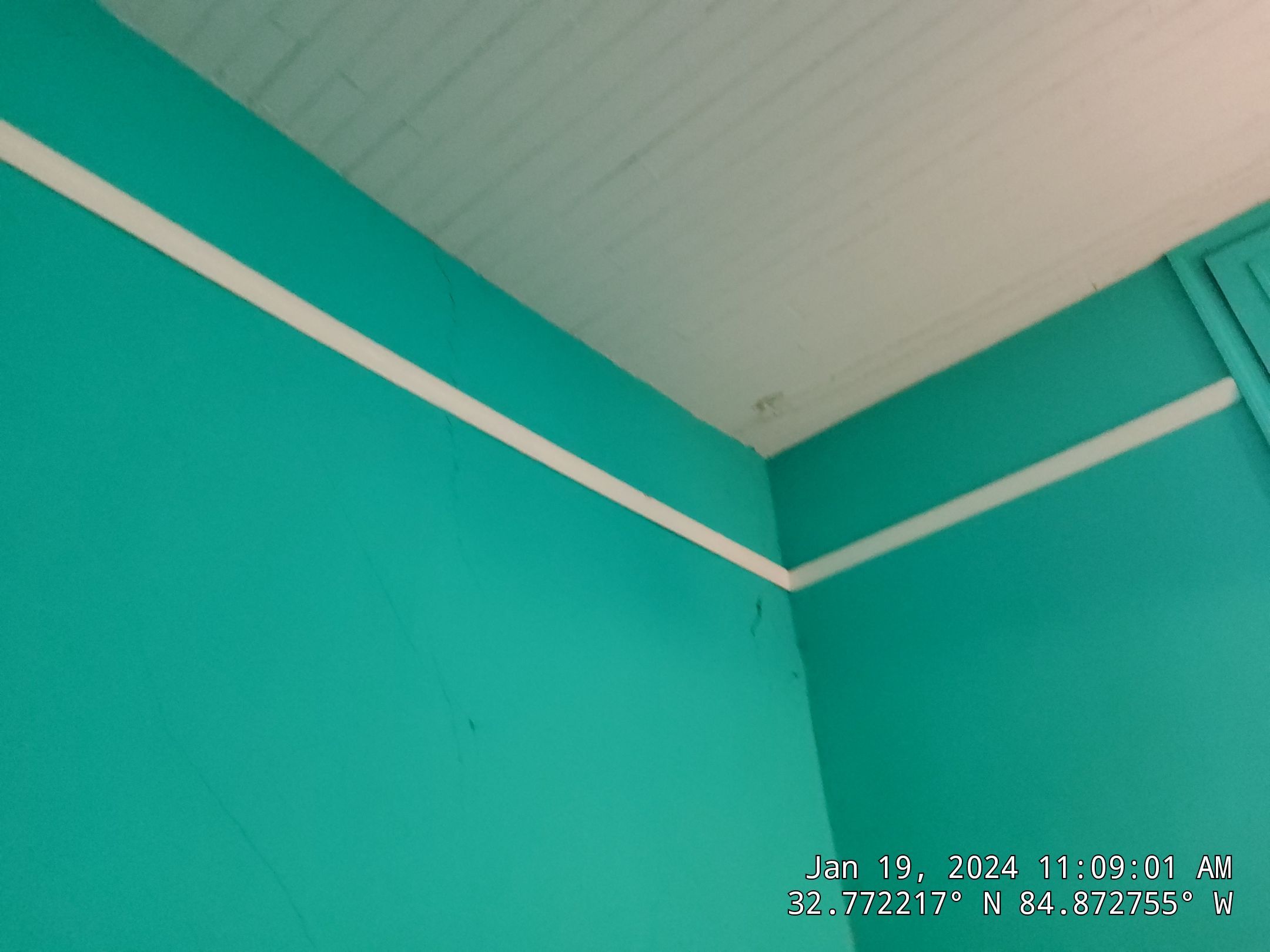 Residential Roofing Sealant  by iGreen Solutions