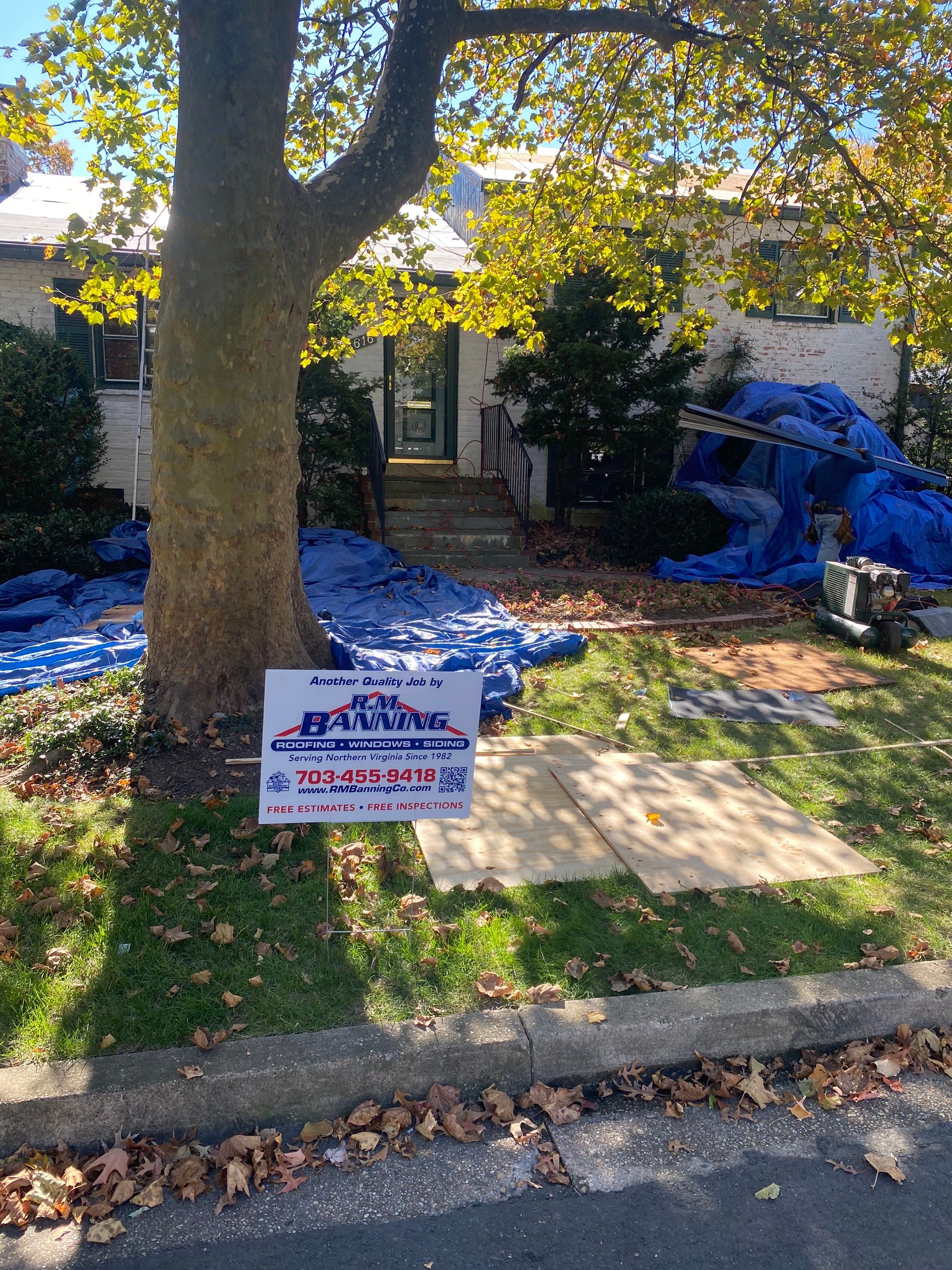 Arlington: Residential Roof Replacement with CertainTeed Landmark Pro Designer Shingles in Max Def Charcoal Black by RM Banning, Inc.