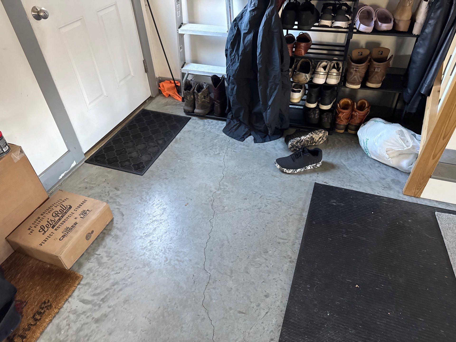 Garage in Nashua, NH 03062 by Symphony Concrete Coatings