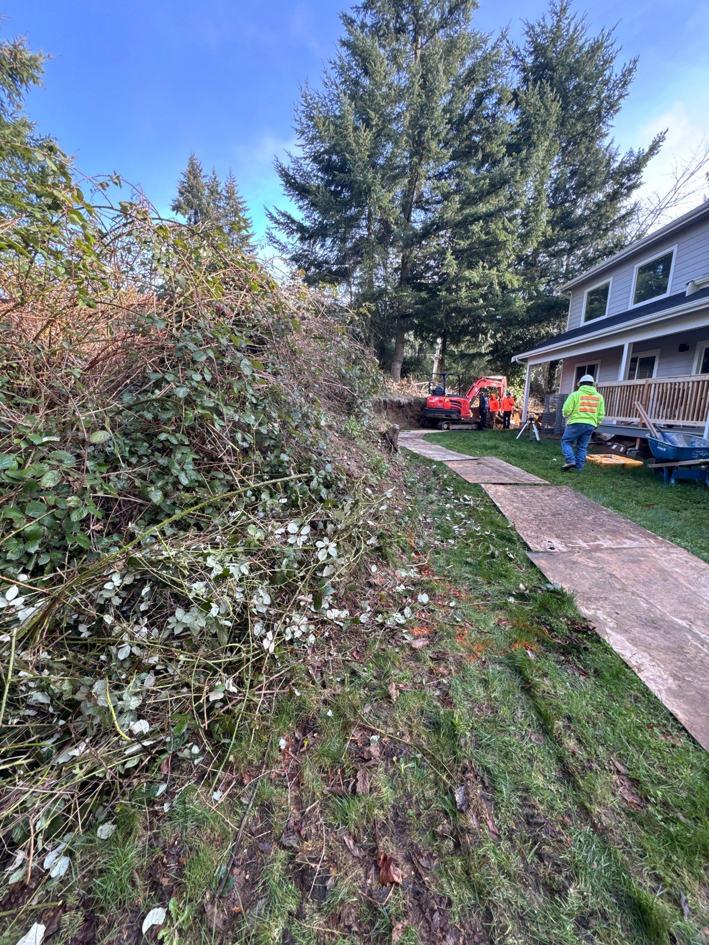 Retaining Wall and Backyard Renovation | Everett  by Jireh Asphalt & Concrete Inc 