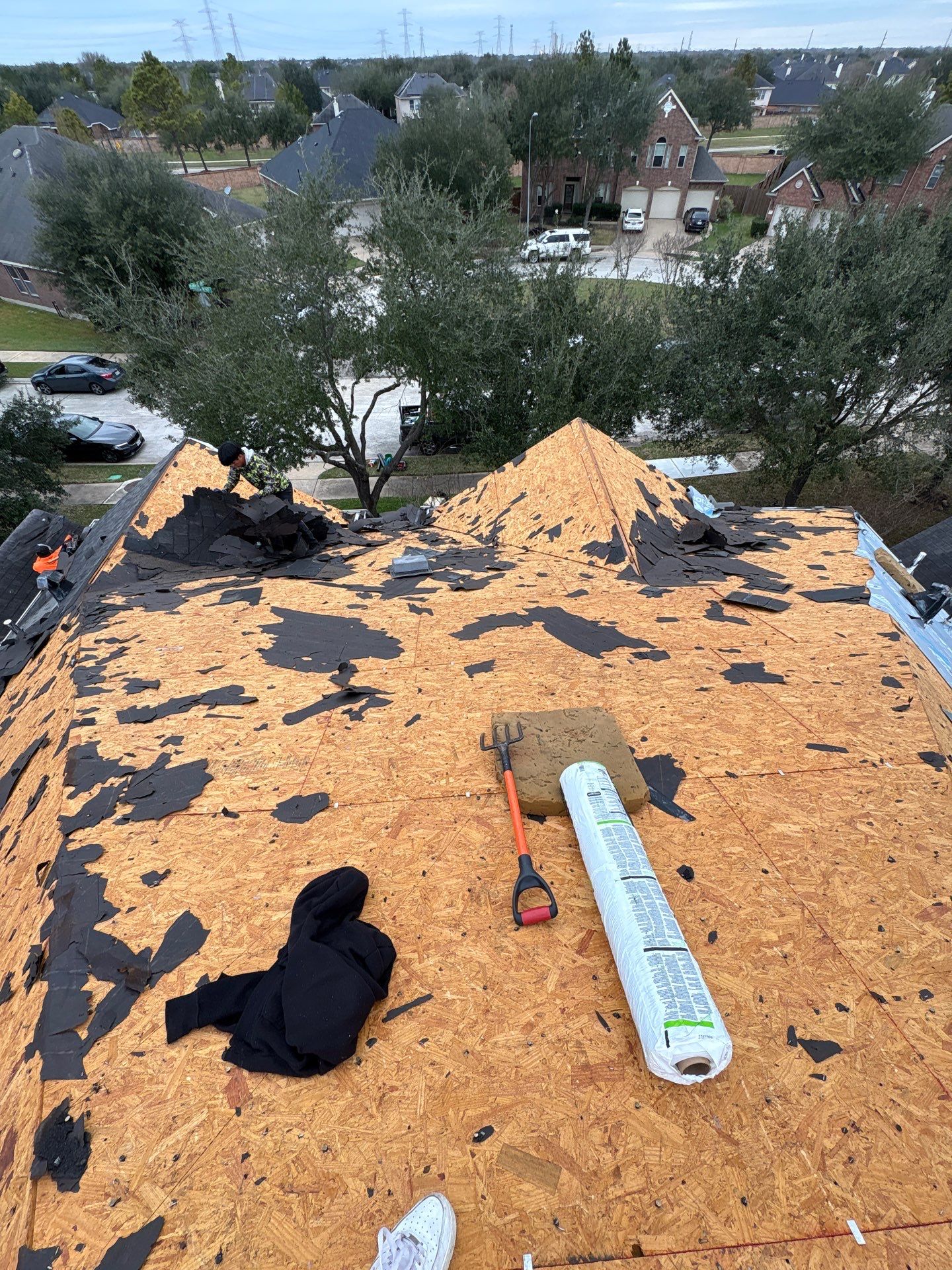 Residential Roof Replacement using IKO CAMBRIDGE DUAL BLACK by Elite Roofing LLC