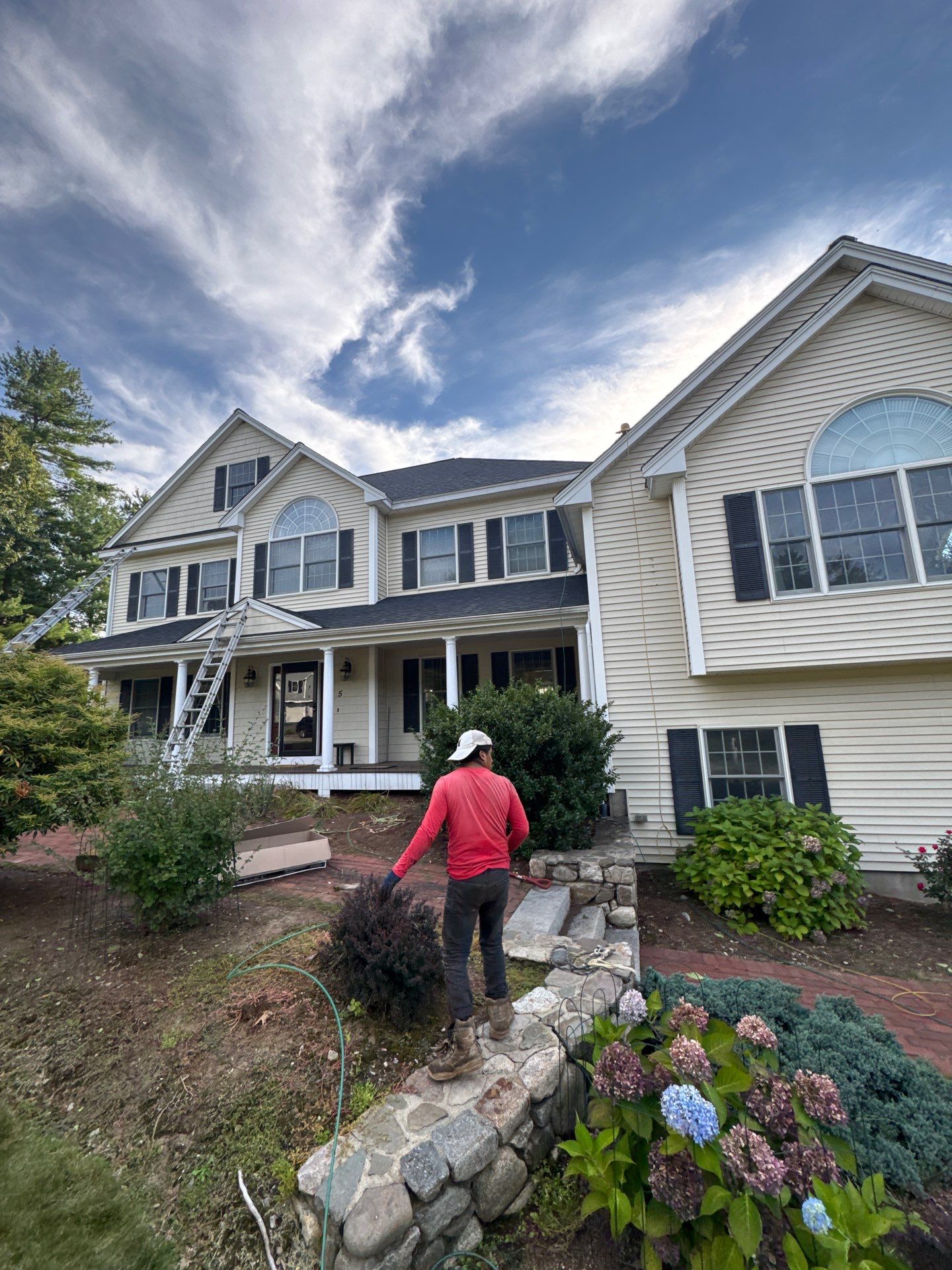 Complete Roof Replacement with Owens Corning TruDefinition Shingles by Mighty Dog Roofing of Greater Middlesex County