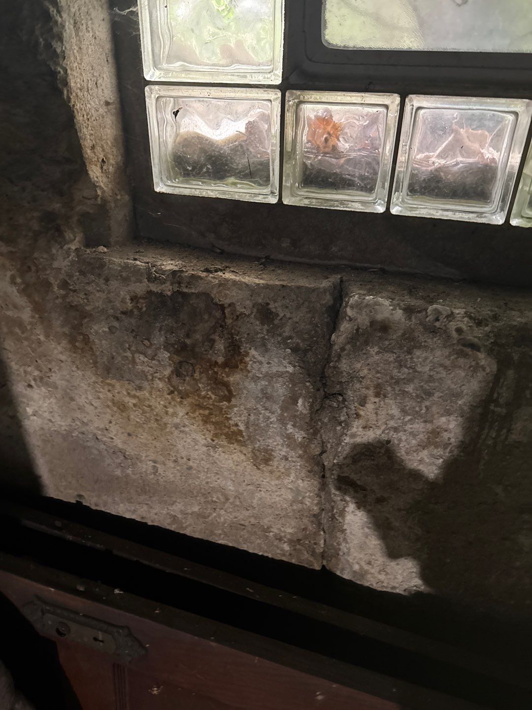 Foundation Restoration in South MPLS by Waterproofing Northeast