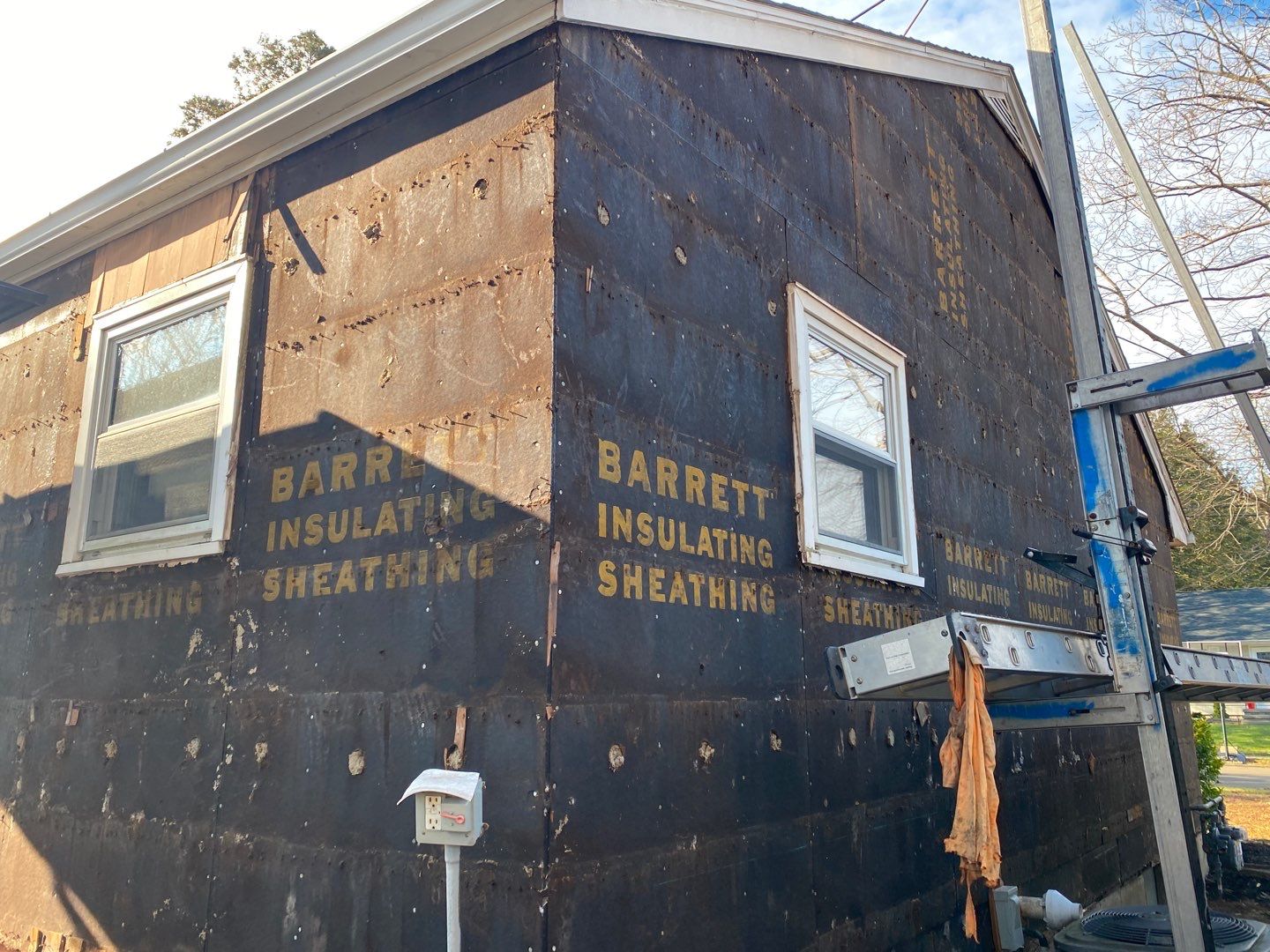 Siding Installation using Certainteed Mainstreet Forest Green by A Plus Exterior