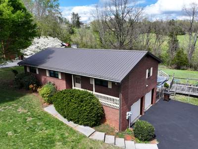 Burrus Residence