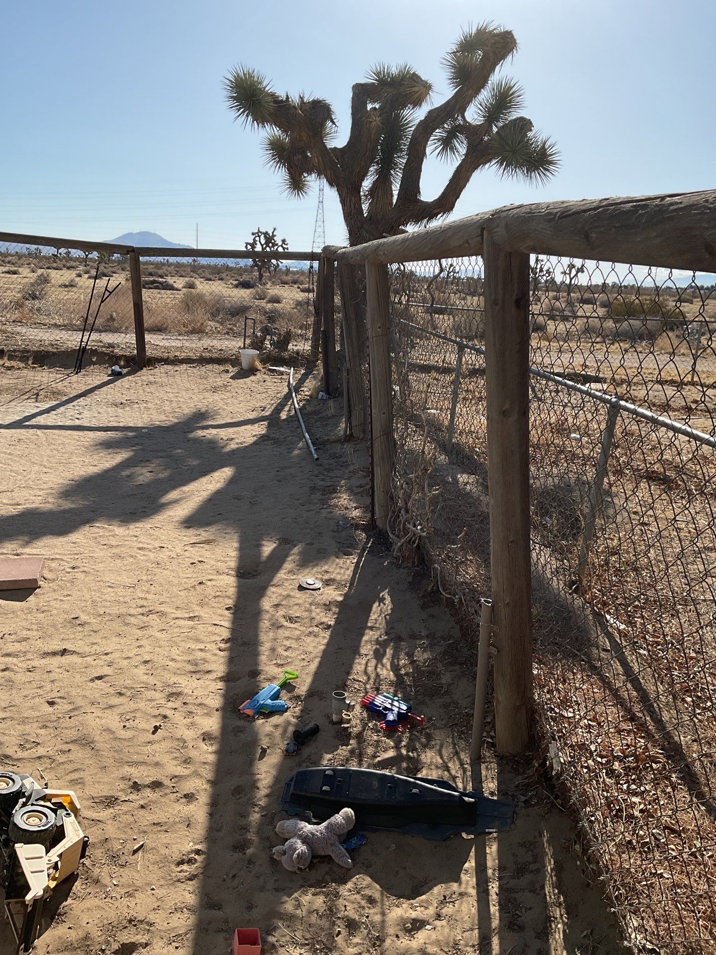 Fence Installation using Vinyl by Fence Guys Inc.