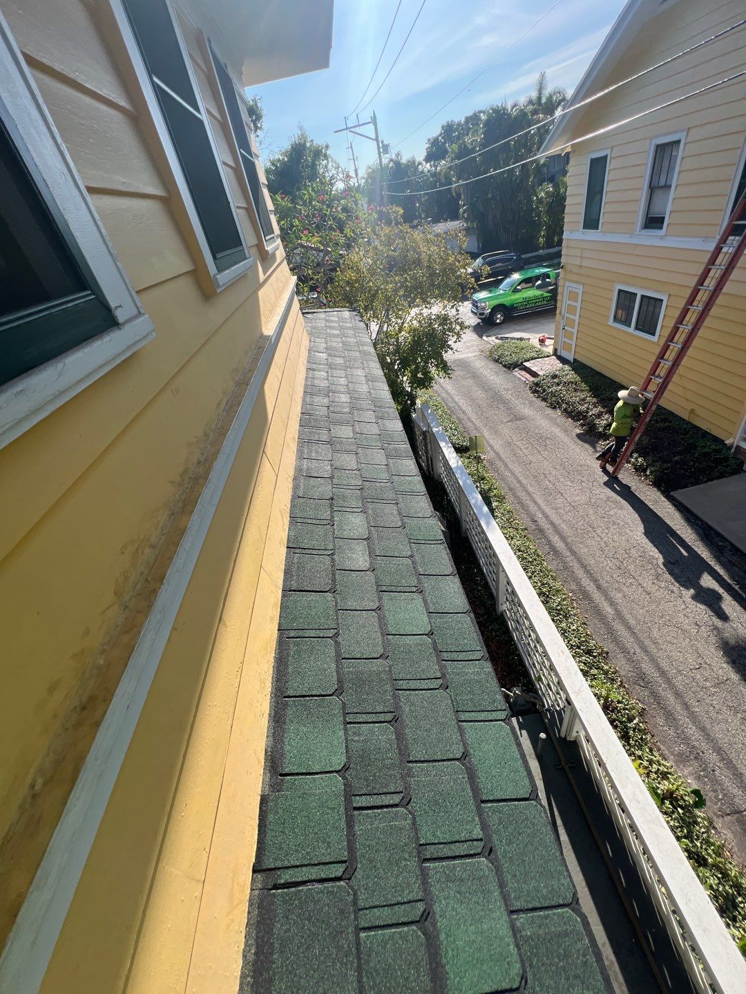 Project in St. Petersburg 33704 by Mitchell Roofing Company LLC 