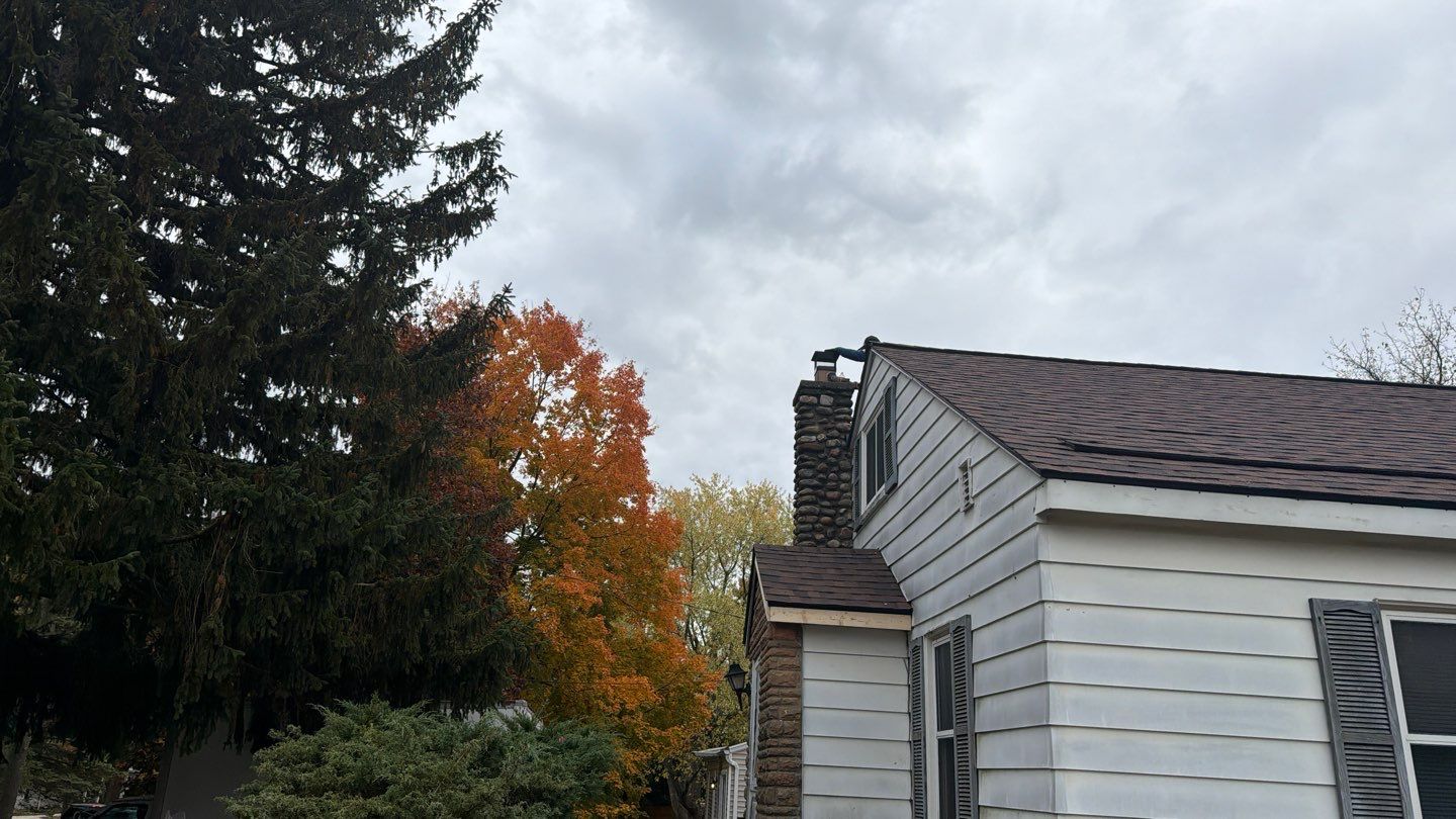 Roof Replacement using Owens Corning Brownwood by 180 Contractors