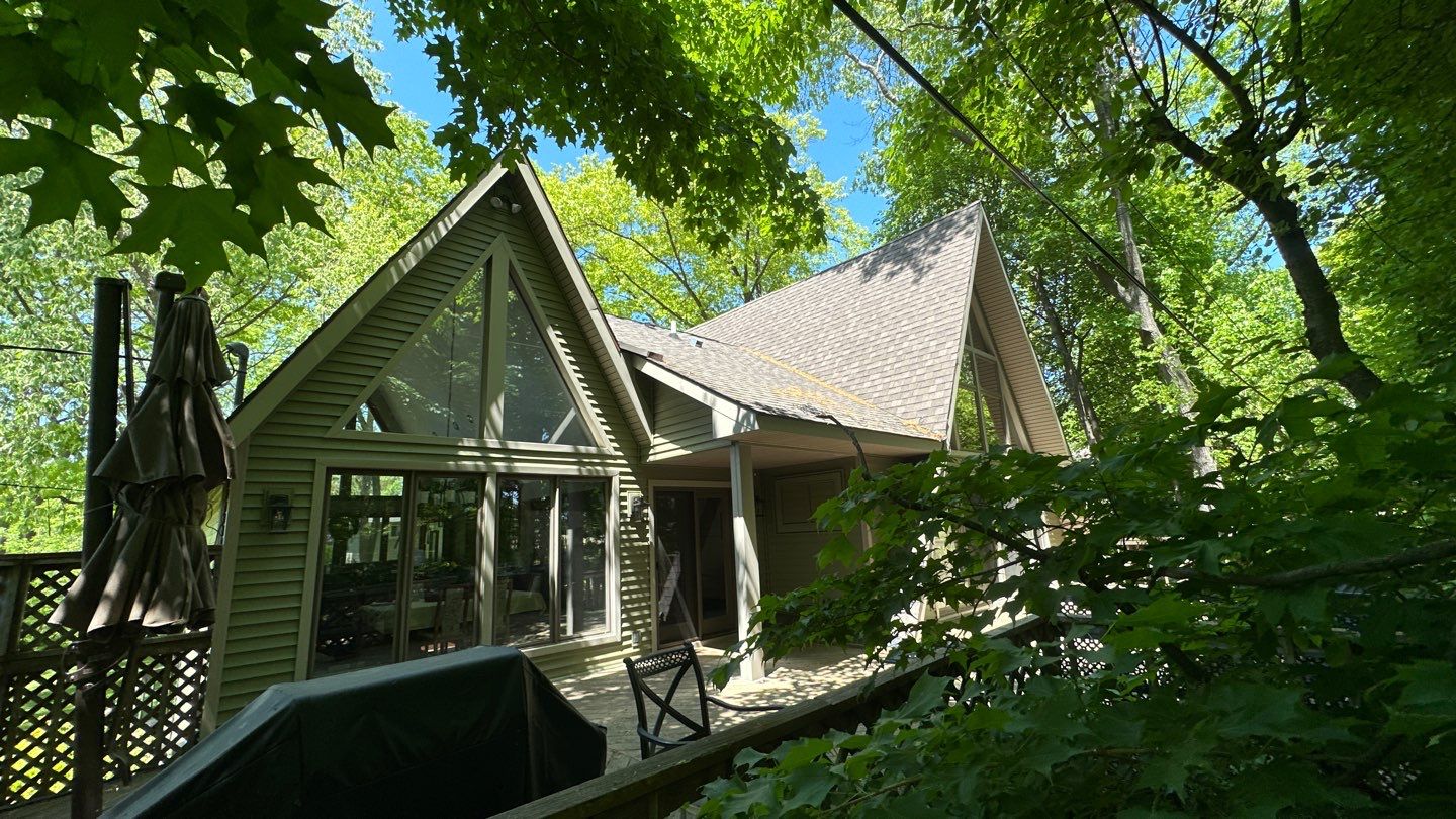 Siding Replacement using CertainTeed Restoration Classis D4 by 180 Contractors