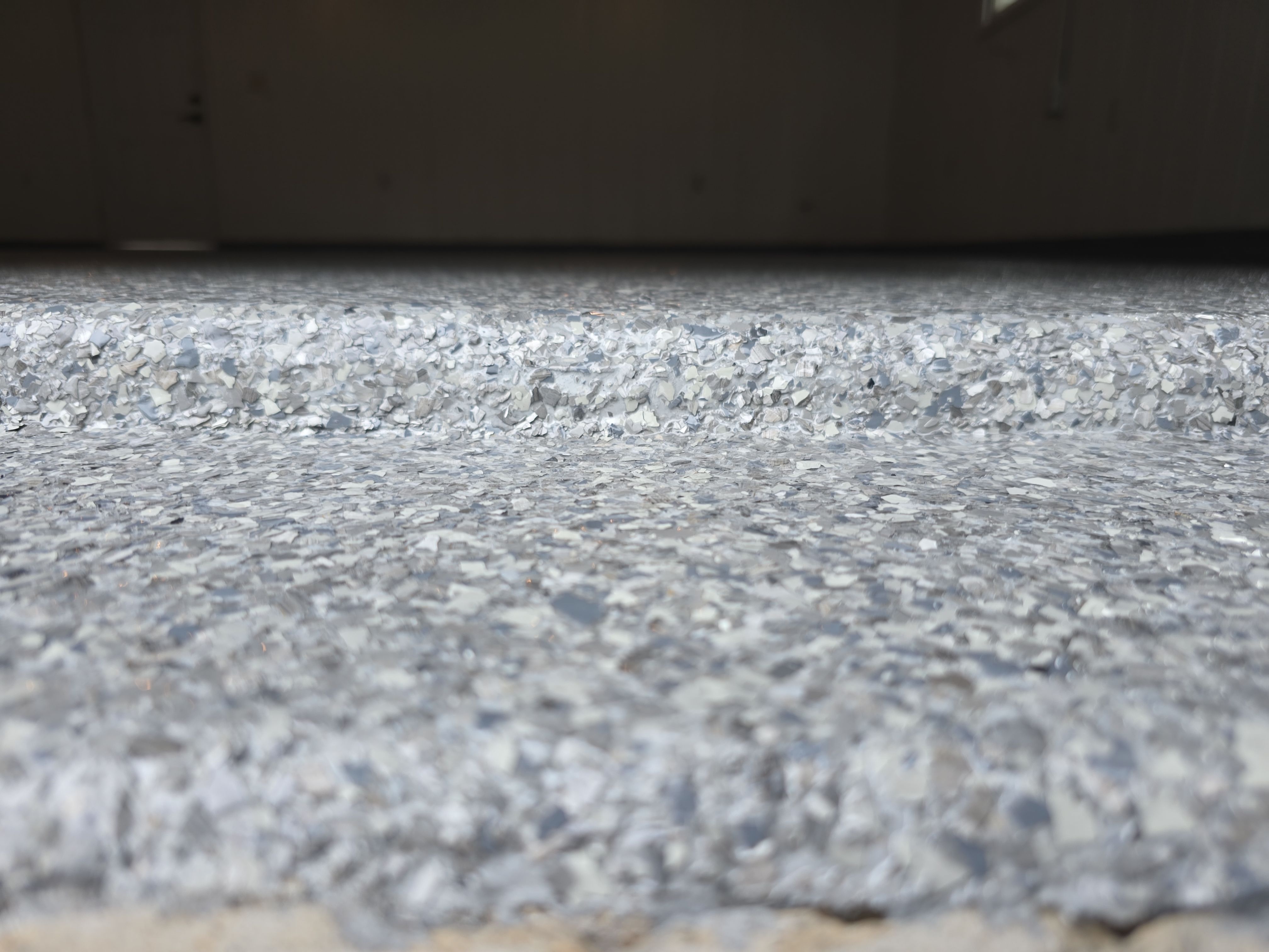 DIY Out - Beautiful Flake In! by Elite Floor Solutions