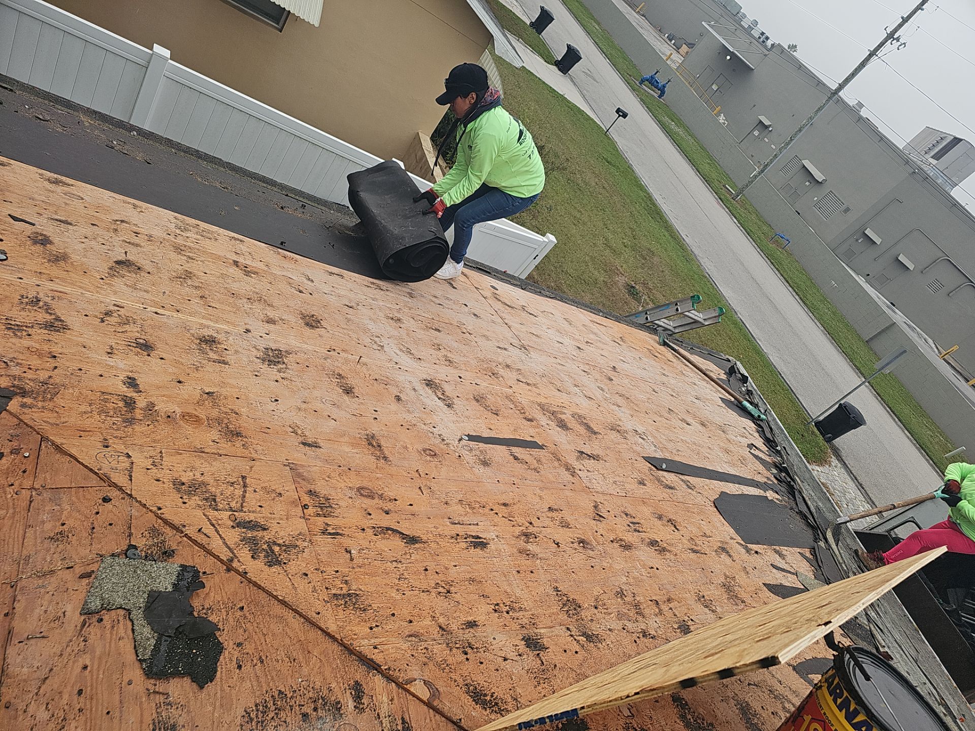 Project in St. Petersburg 33702 by Mitchell Roofing Company LLC