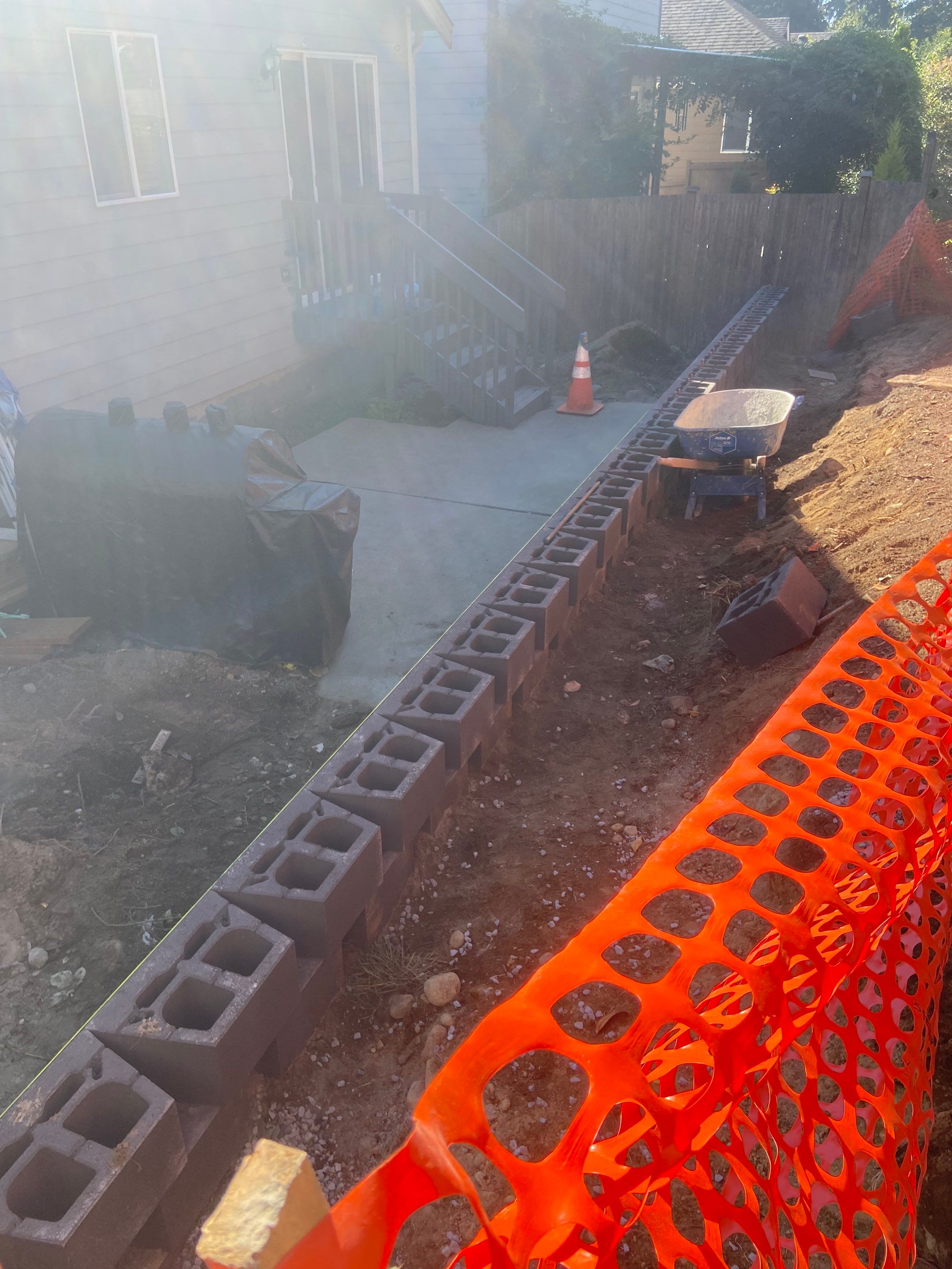 Jireh Outdoor Projects | Retaining Wall & Fence Build by Jireh Asphalt & Concrete Inc 