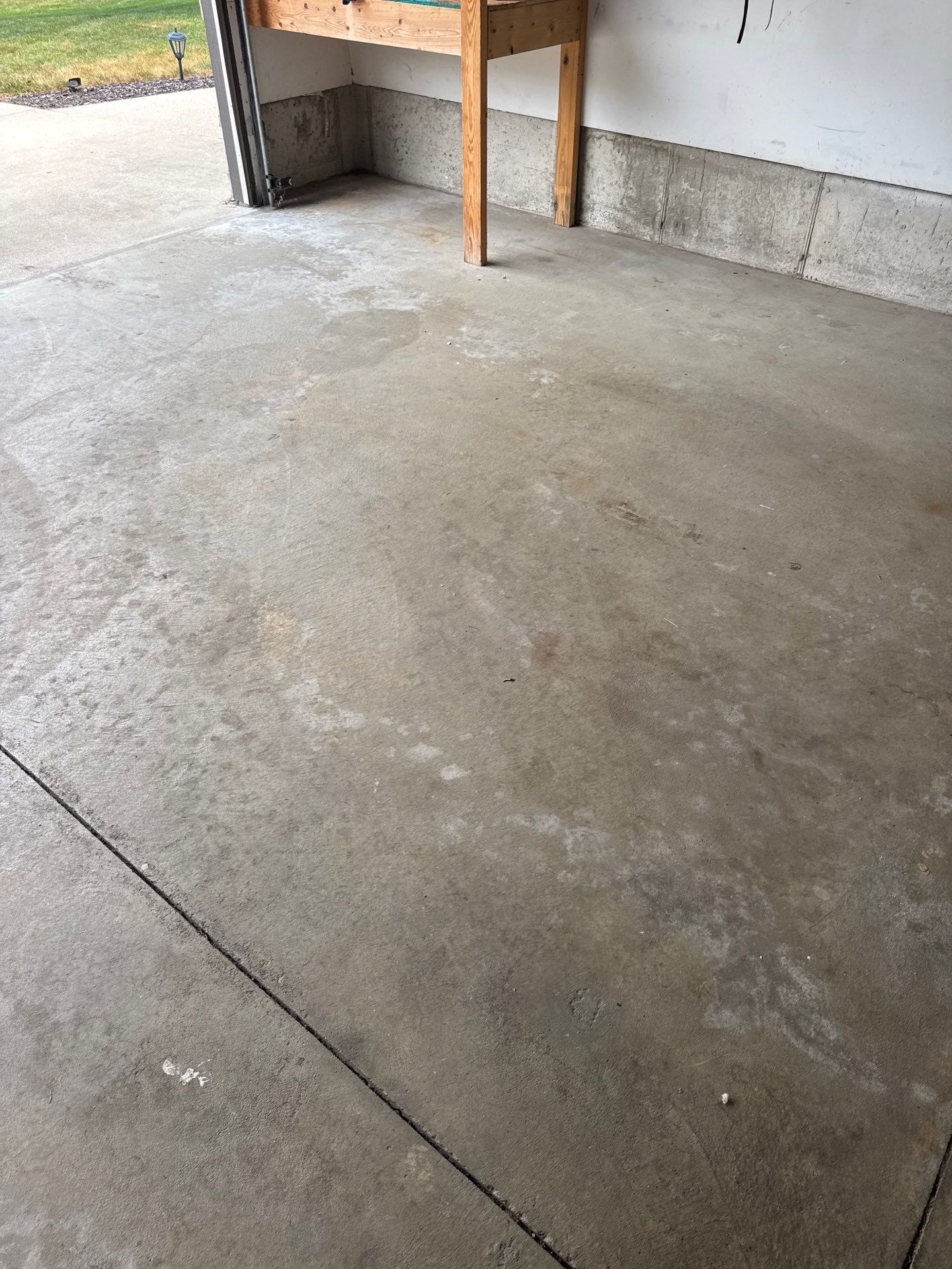 Custom Tidal Wave Epoxy Flake Floor Installation in Norton Shores. by Gordon Painting