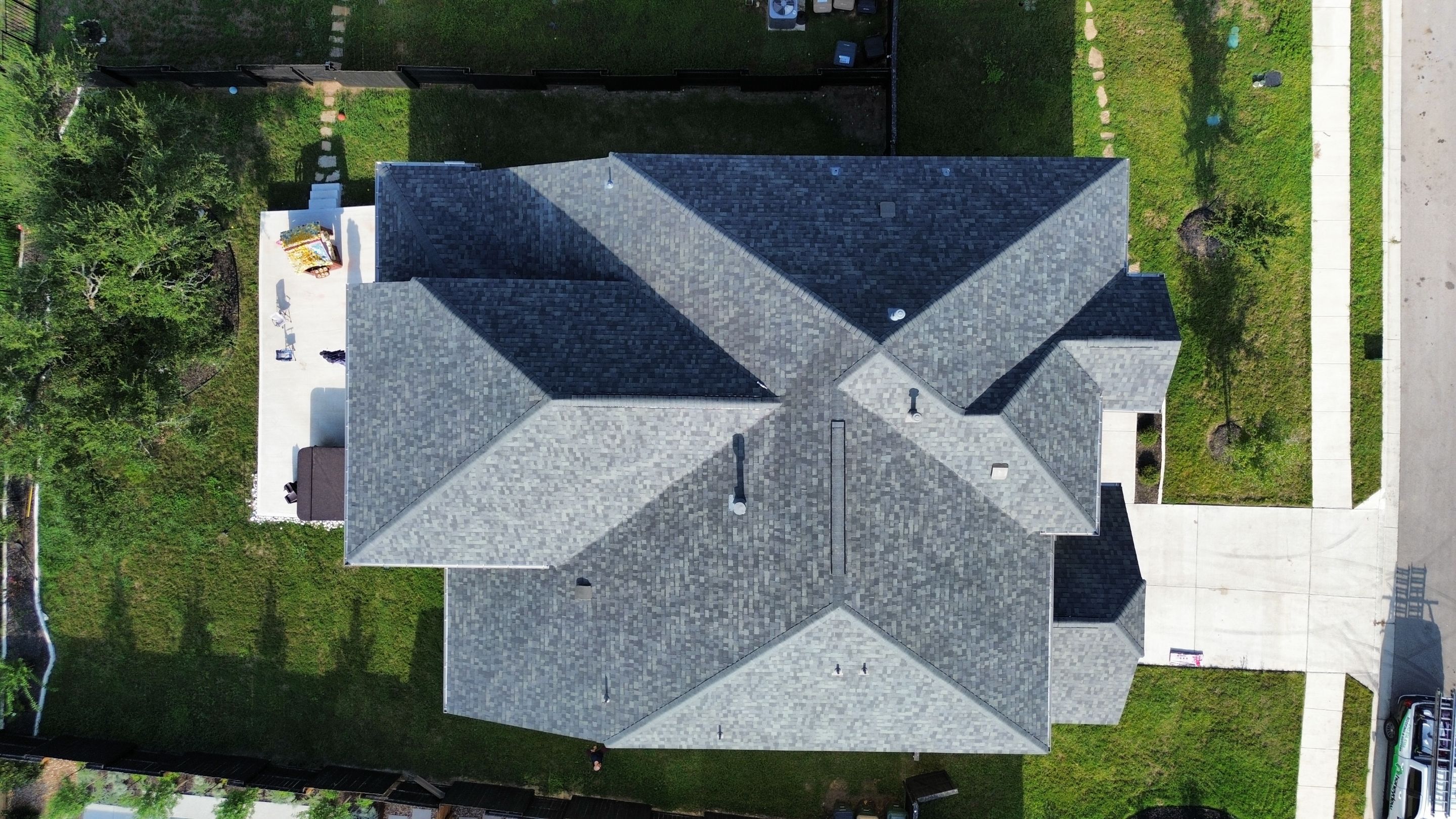 Roof Replacement using Owens Corning Duration Estate Gray by Honeydew Roofing