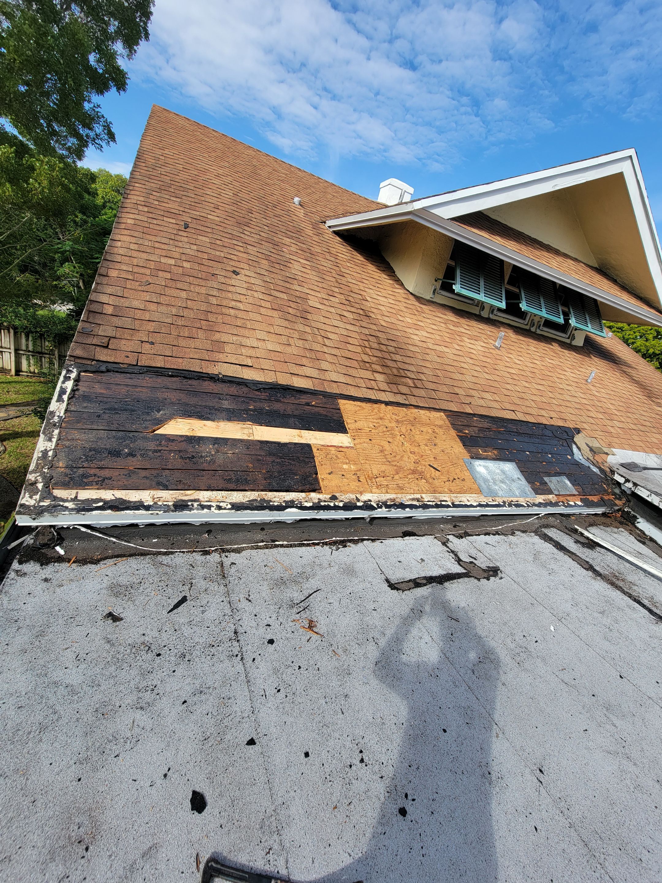 NE 5th Ave, Pompano Beach, FL by G&J Roofing 