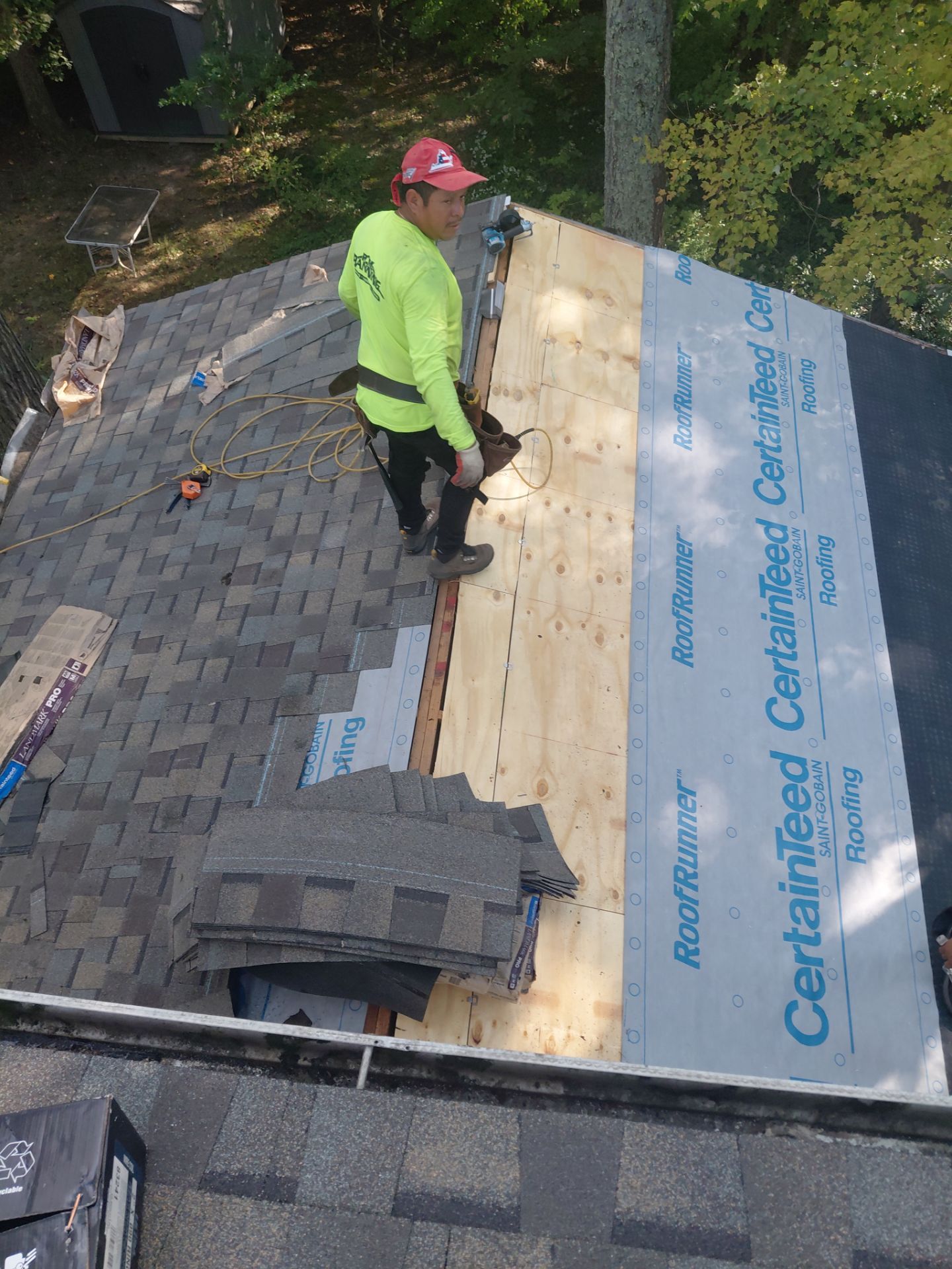 Springfield : Residential Roof Replacement with CertainTeed Landmark Pro in Max Weathered Wood  by RM Banning, Inc.