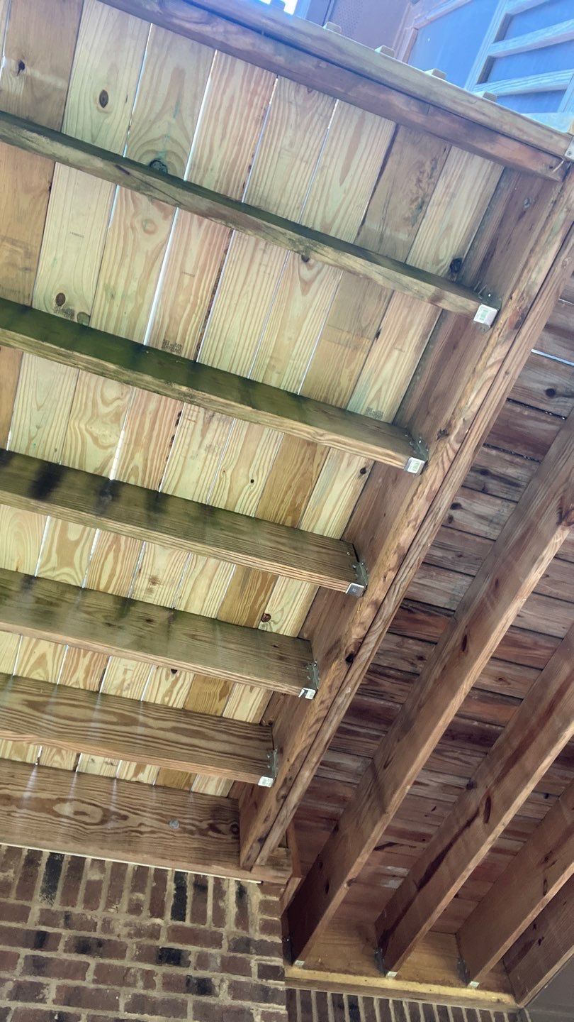 Shades Run - Deck by Pillar and Pine