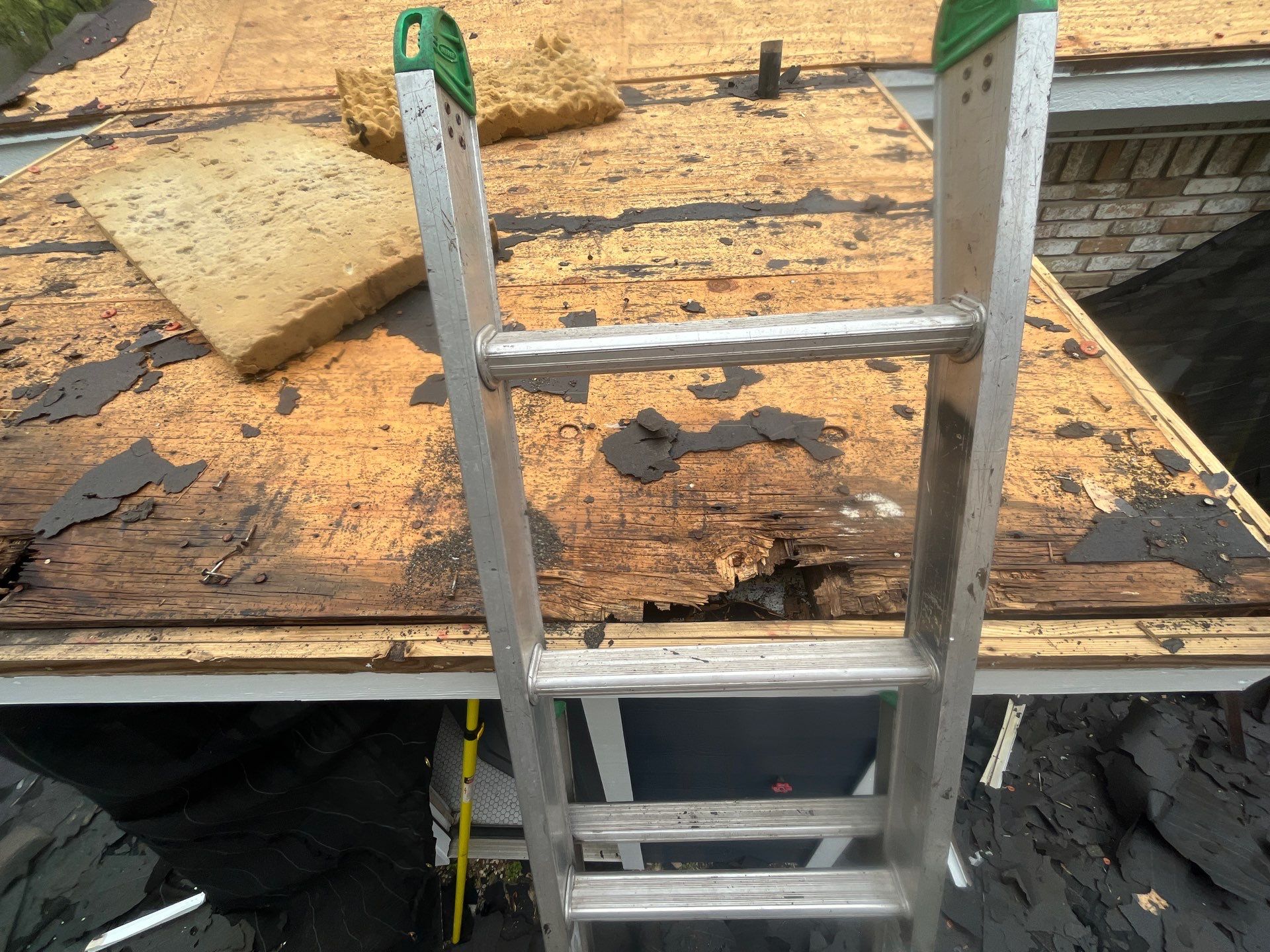 Residential Roofing Installation using Owen's Corning in Champions, Tx by Roof Concepts Construction