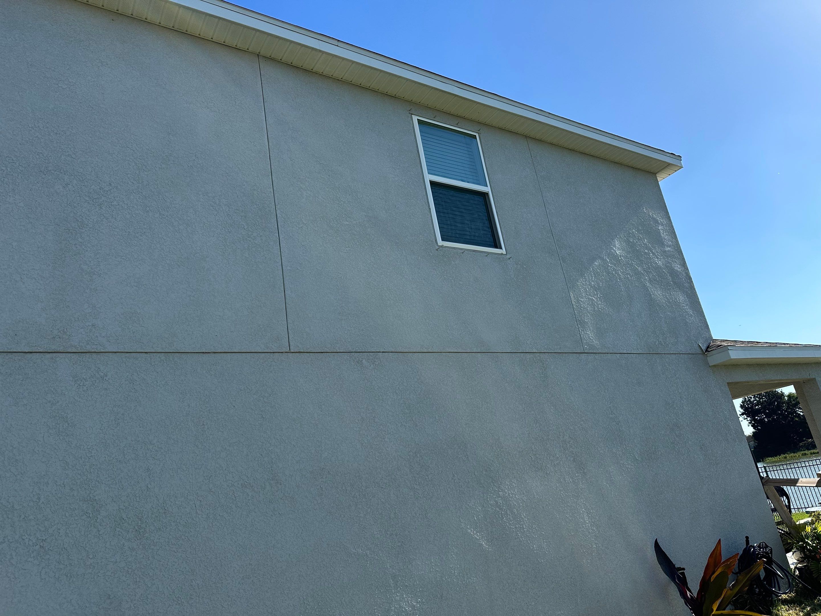 2-Story House Wash & Paver Driveway Cleaning in Trevesta Community, Palmetto, FL | Sunshine AquaWash by Sunshine AquaWash