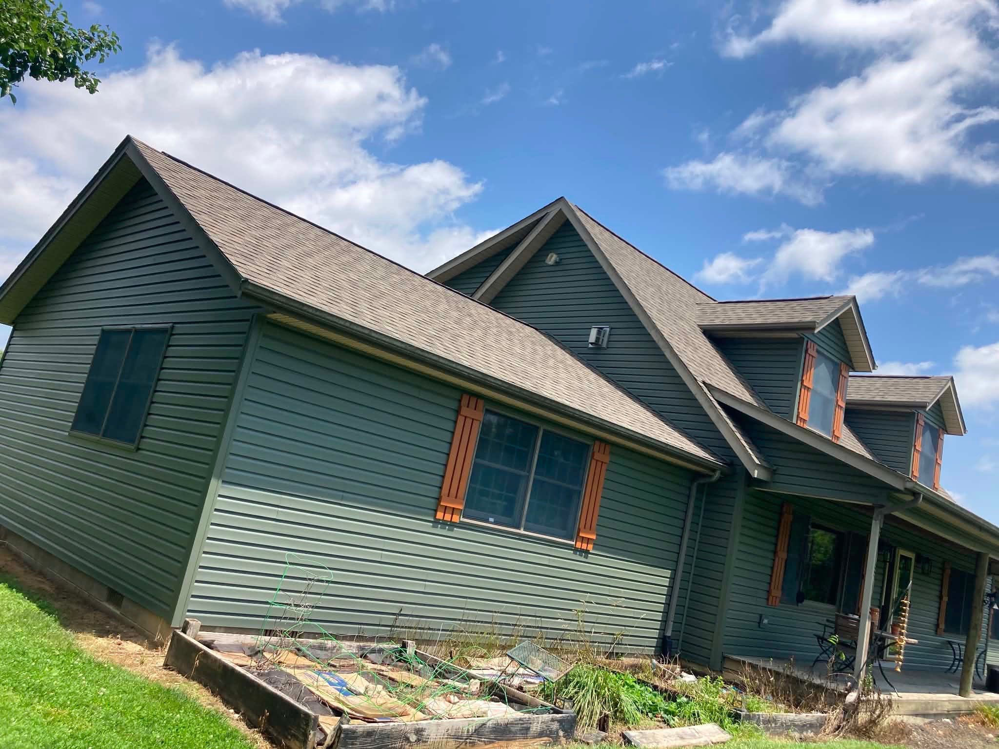 Residential Roof Replacement and Siding Installation in Franklin, OH by XPRO ELITE LLC