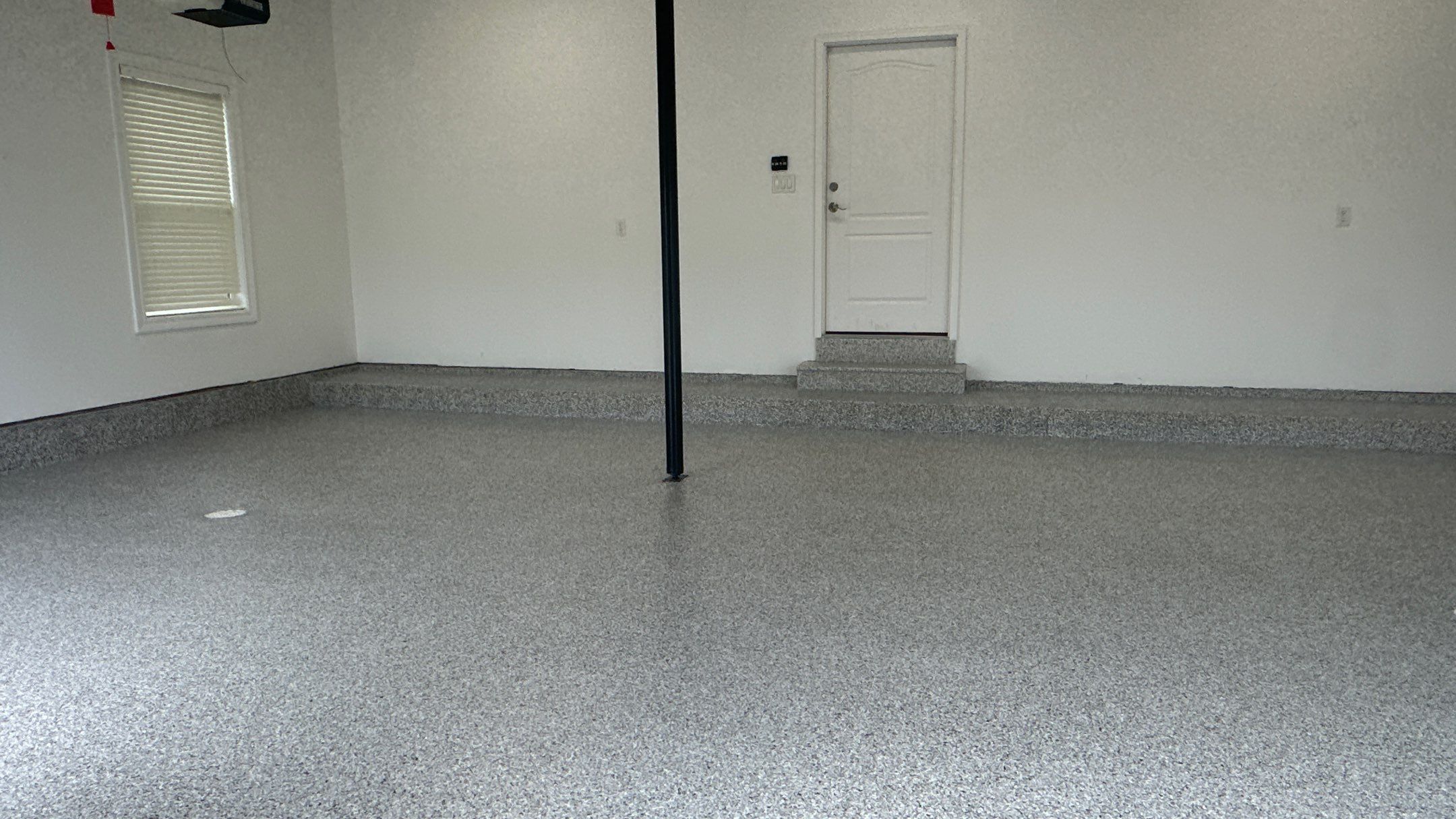 Richard W made the choice of Coyote flake on his new Banner Garage Floor by Banner Garage