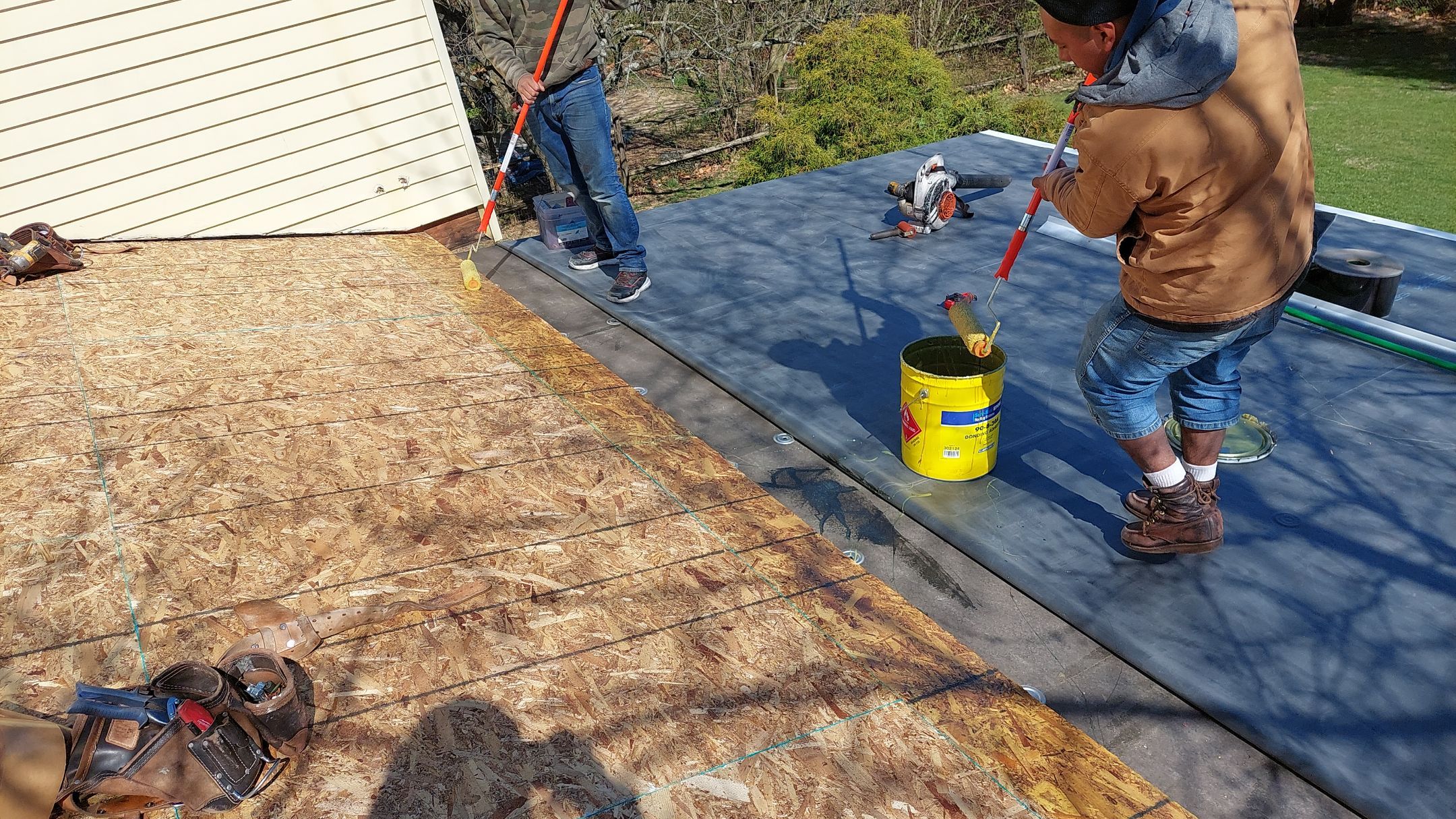 Black Shadow & Rubber by Tamlin Roofing