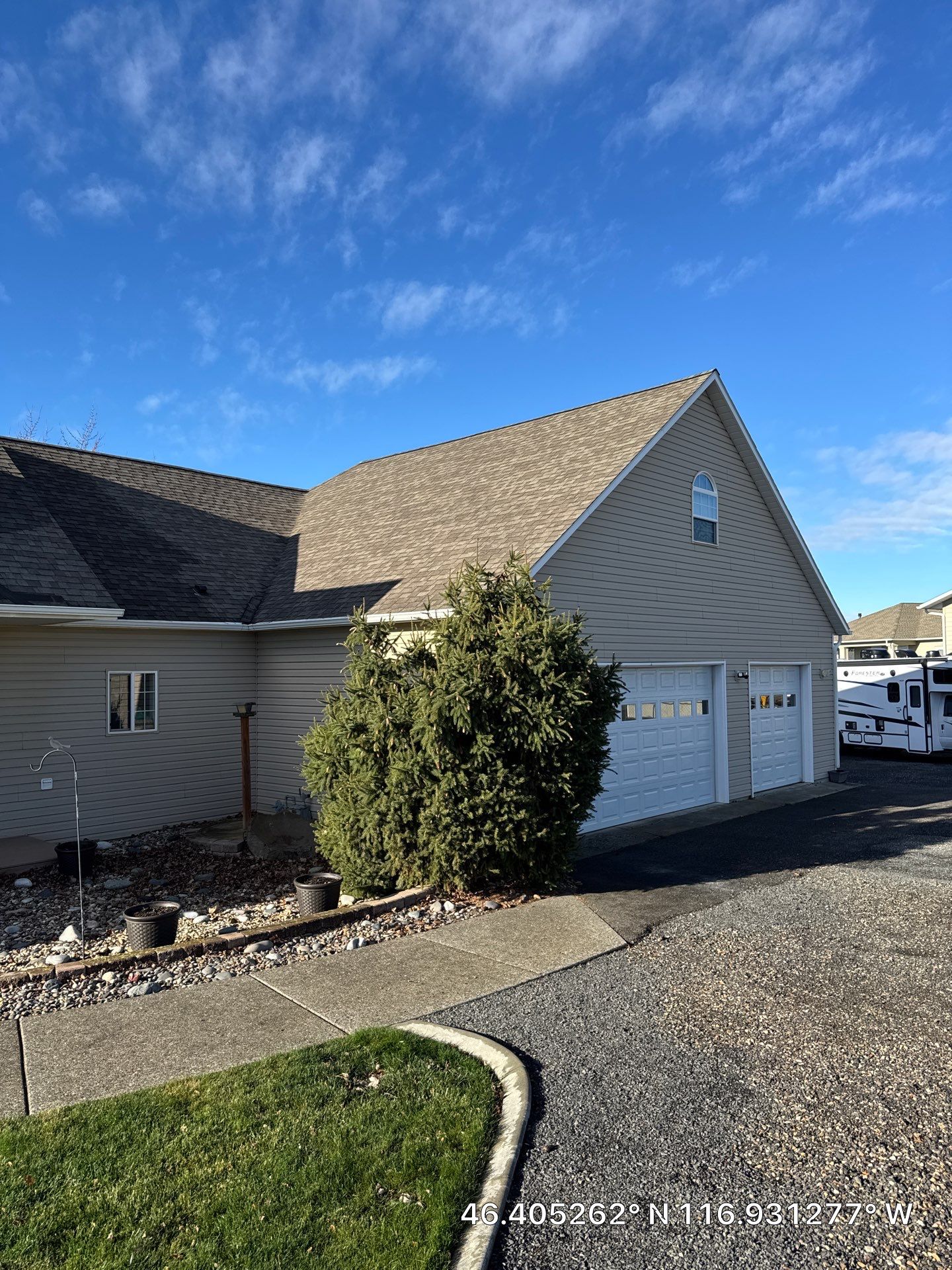 Residential Asphalt Shingle Roof Replacement in Lewiston by Alpine Roofing