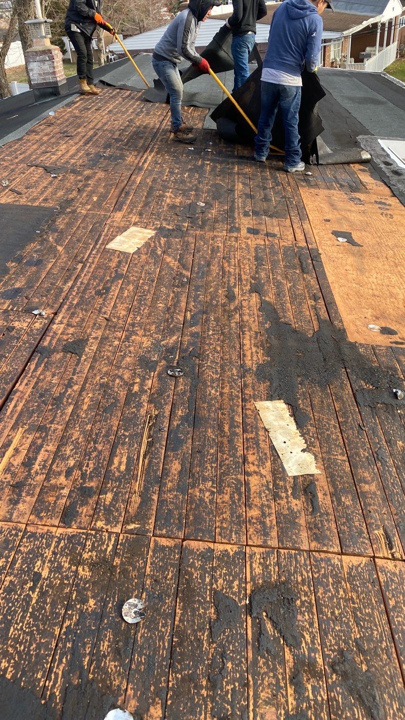 Residential Roofing Installation using Owens Corning TruDefinition Peppercorn  by A Plus Exterior