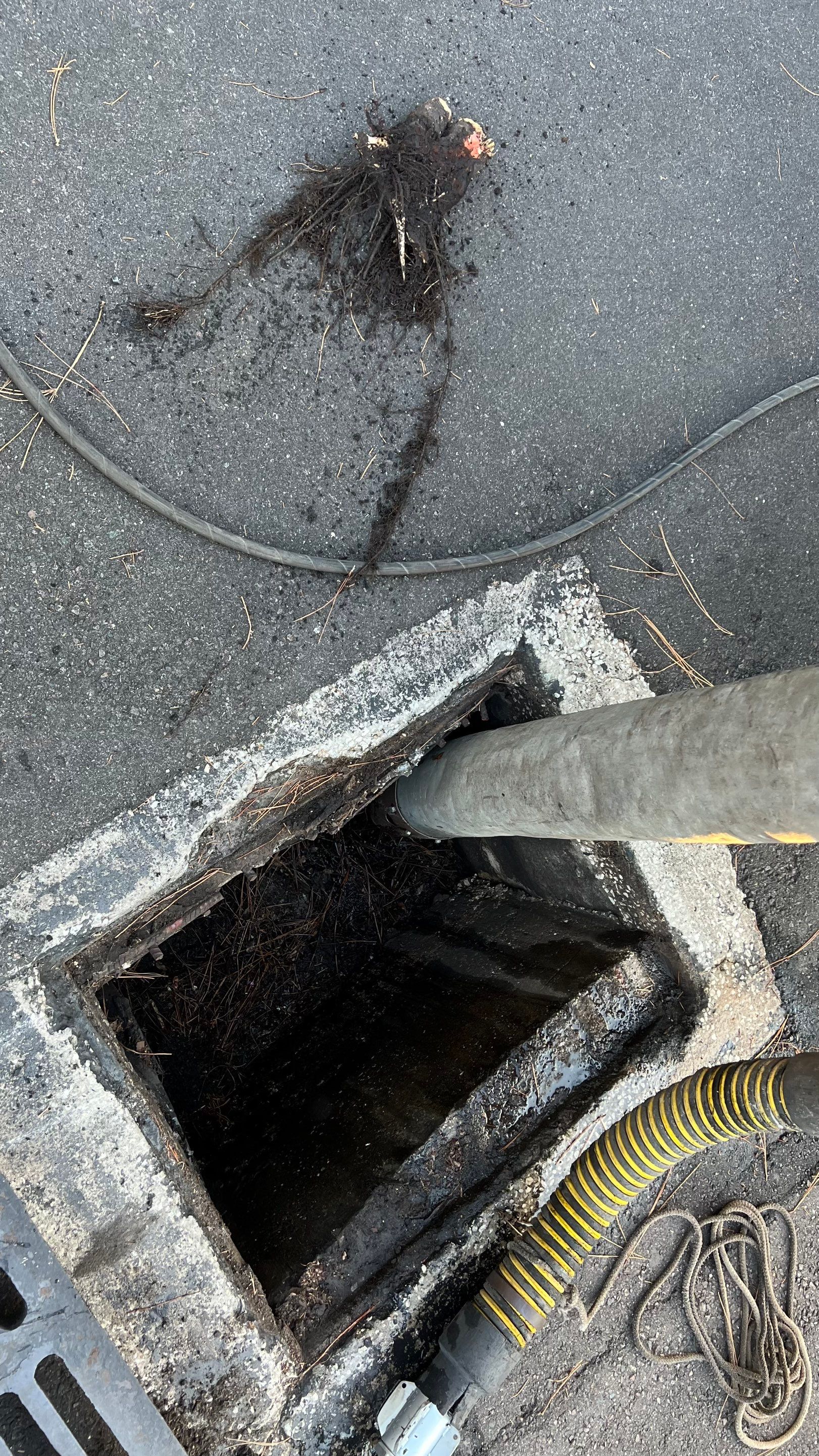 Apartment Complex Storm Water System Cleaning and Maintenance by APS Power & Water