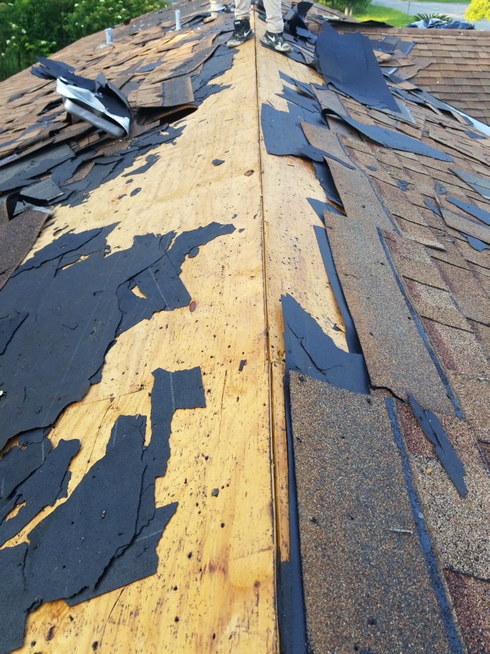 Residential Roofing Installation using Roof Replacement by American Roofing & Construction LLC