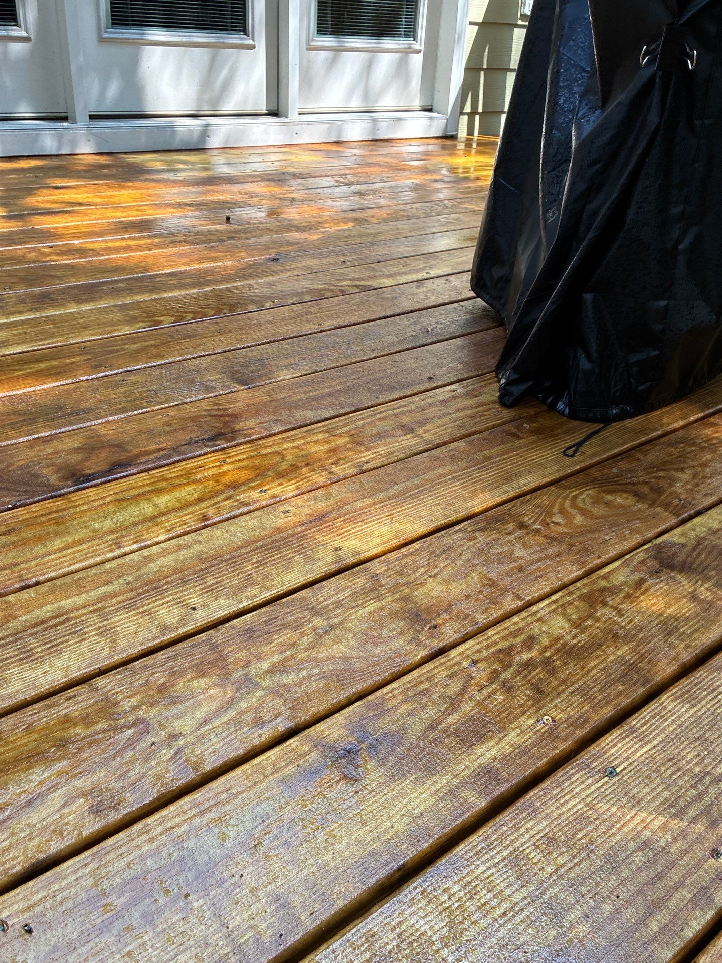 Deck using Wood Sealant by DuraSeal
