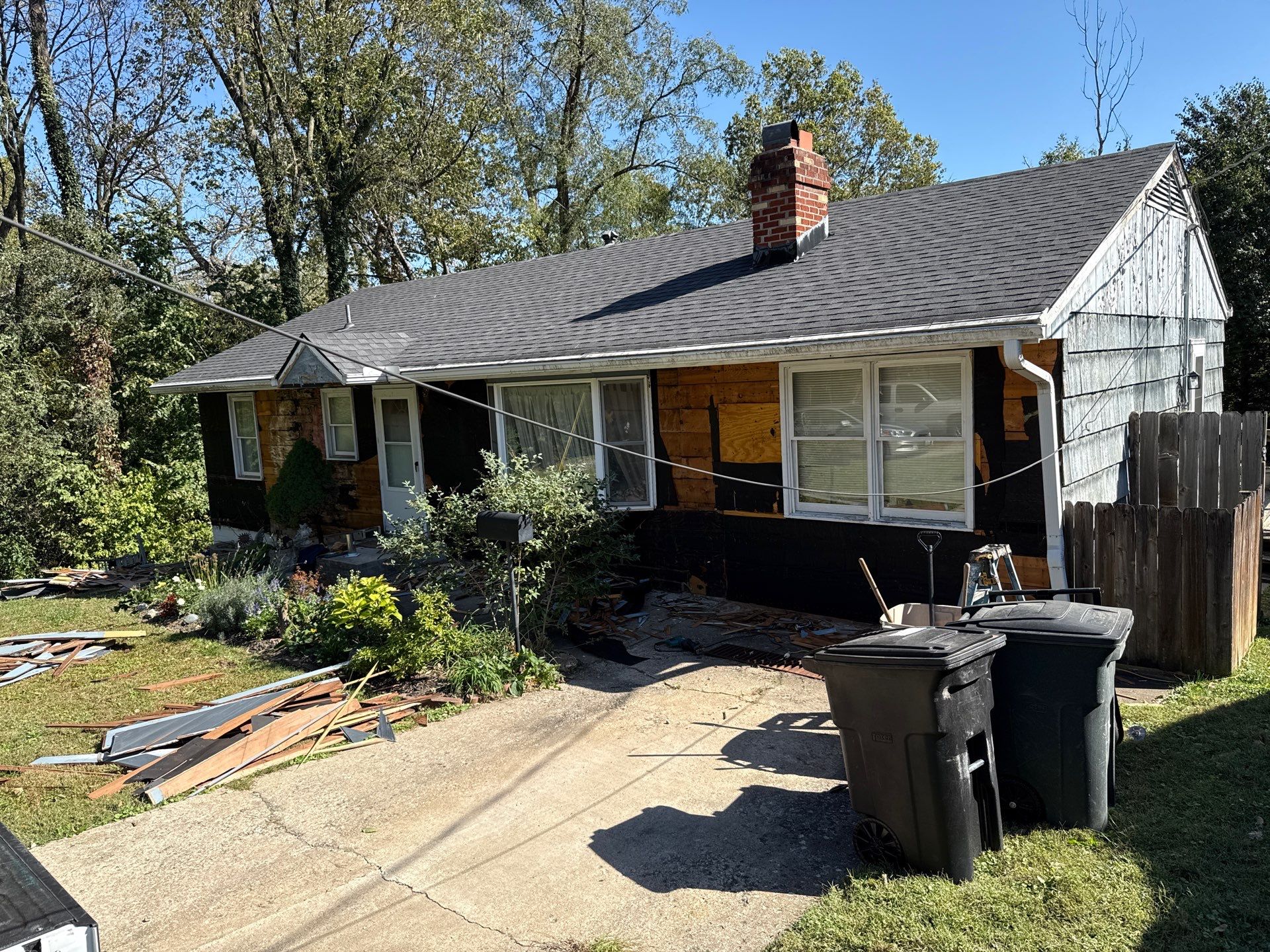 Feeling Blue in Weston Mo - Time for a Makeover by EEC Windows, Siding & Roofing