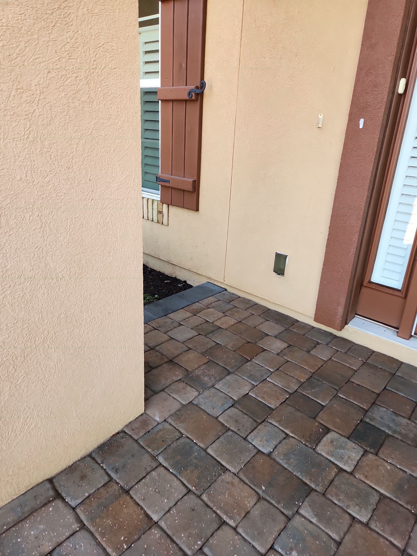 Paver Driveway using Concrete Sealant by DuraSeal