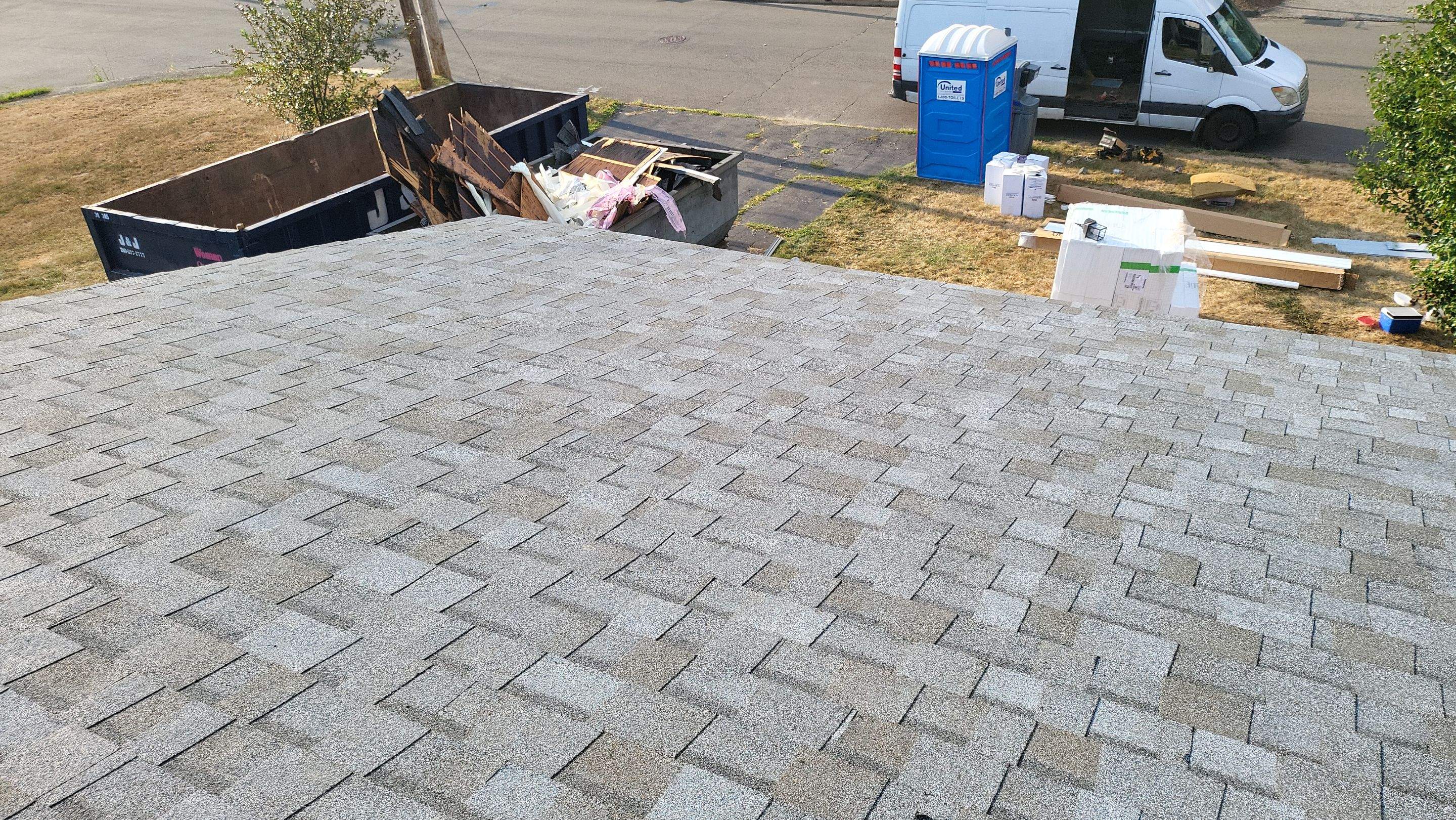 Fire Damage using Certainteed Mainsteet D4 and Owens corning quarry gray by A Plus Exterior