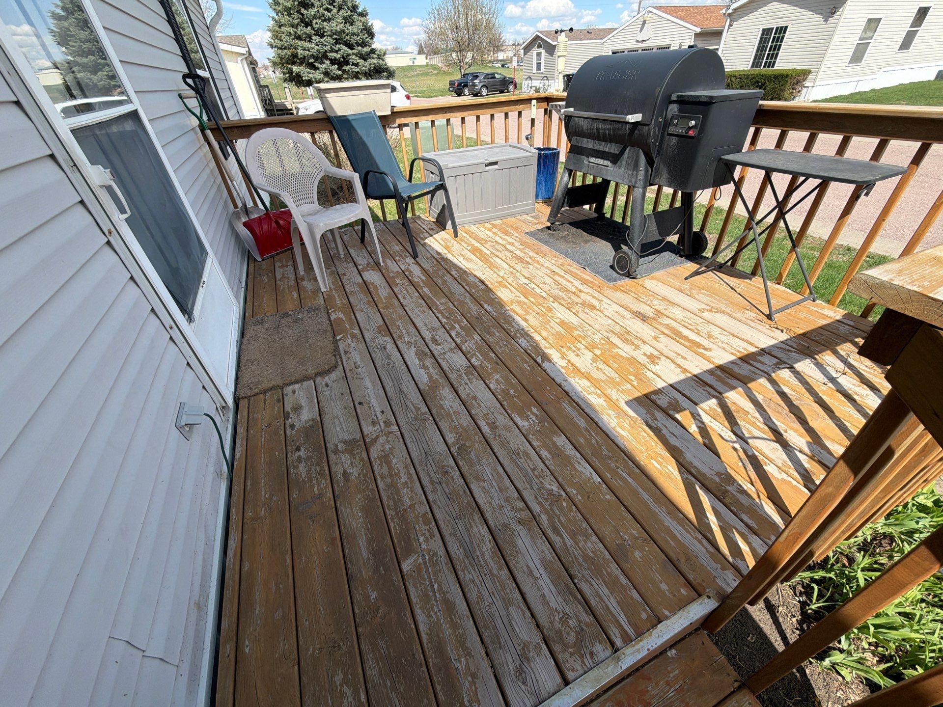 Wood Deck Staining and Interior Paint Refresh in Sioux Falls by Select Painting, Coatings & Garage Cabinets