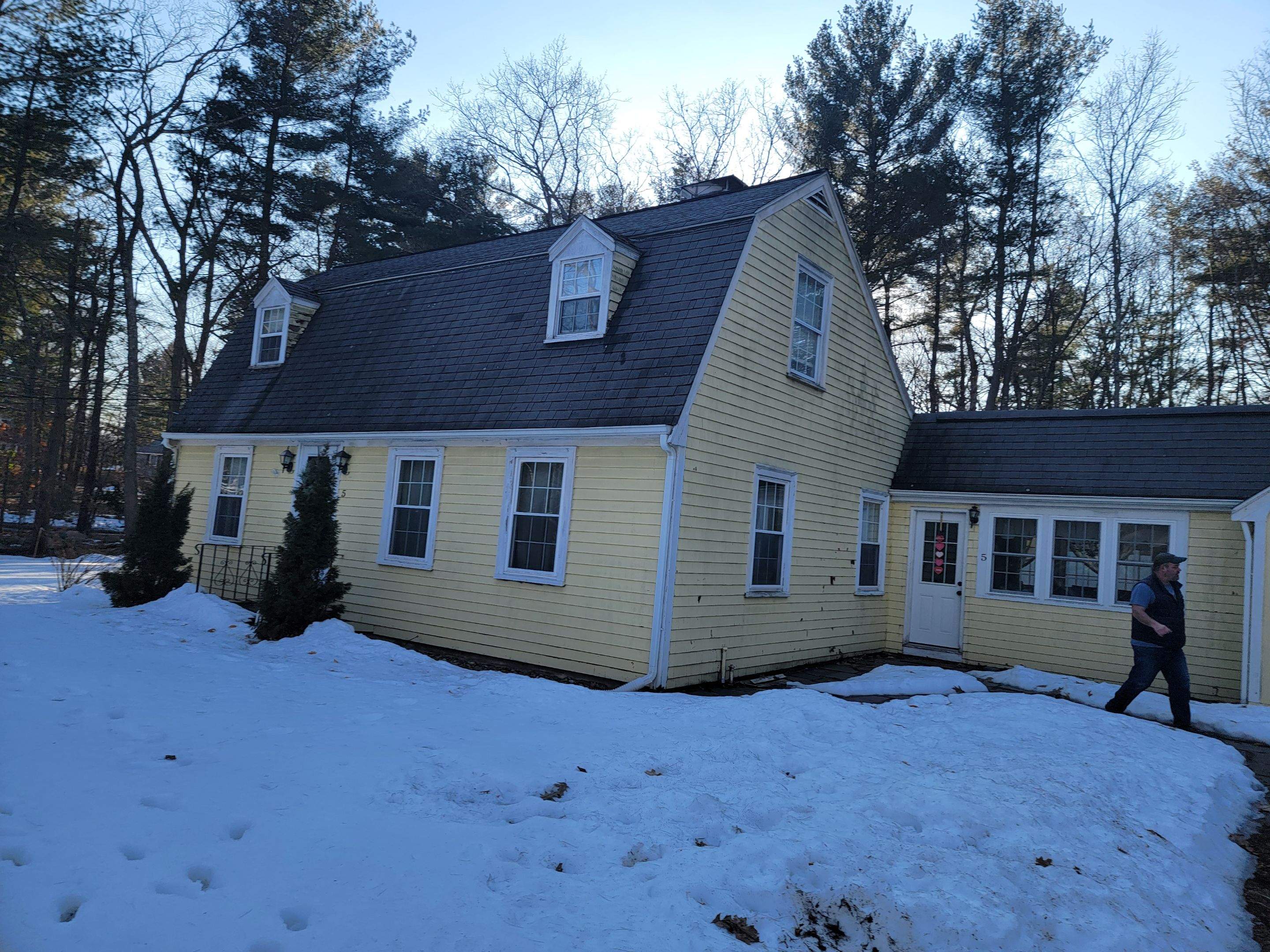 Siding Installation using CertainTeed and Versetta Stone by UBrothers Construction