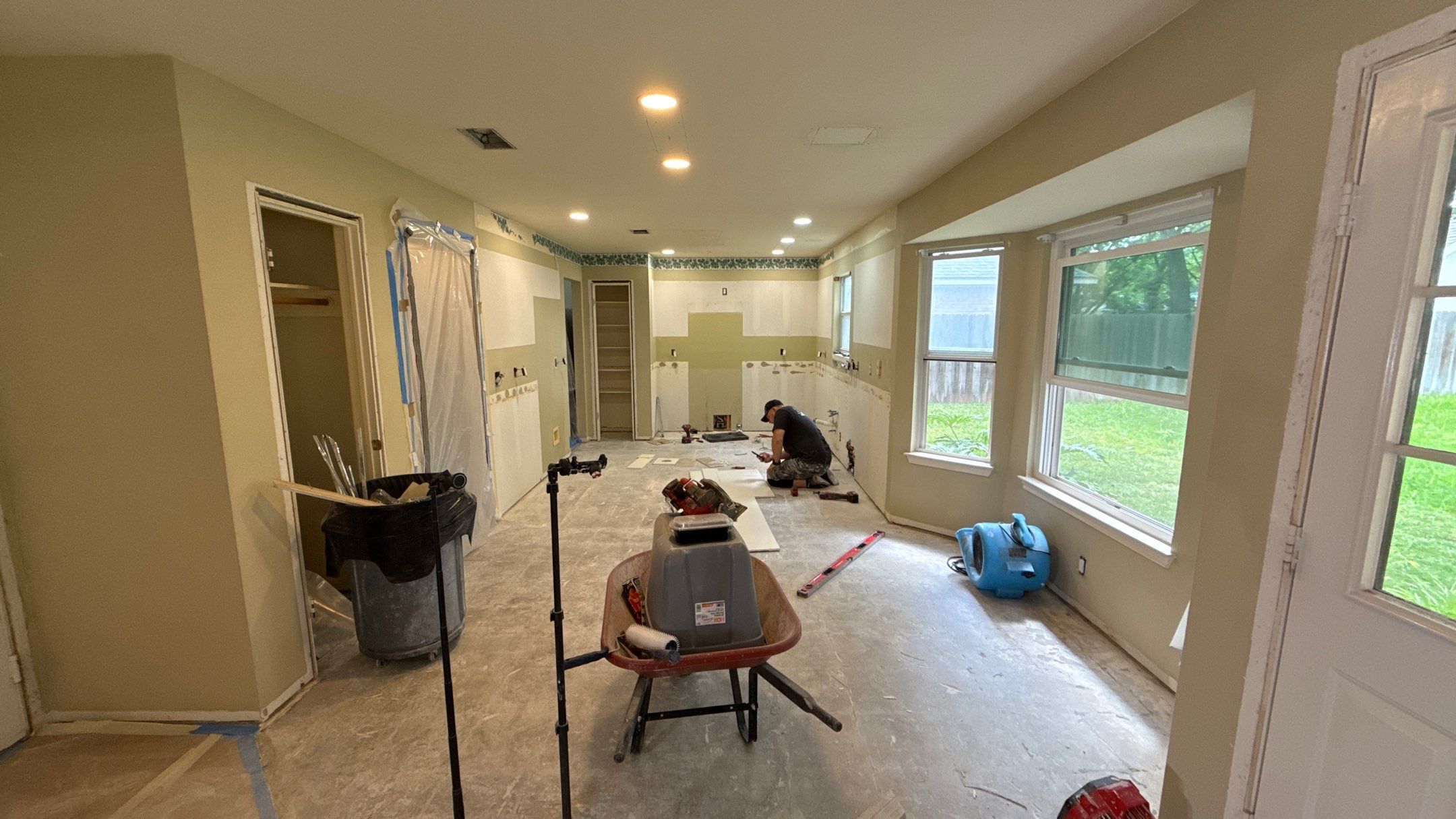 JOE JOHNSON  by TEXAN Home Improvements