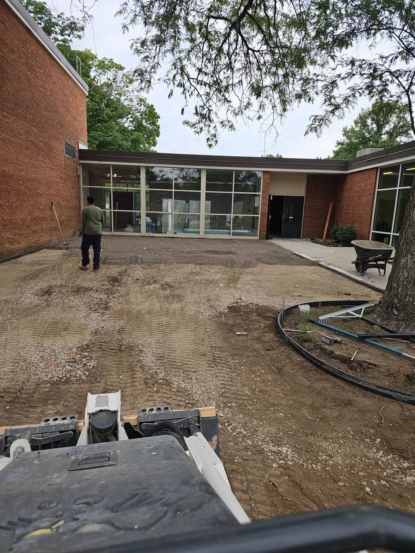 Salem Elementary School Outdoor Classroom by Southwest Greens Midwest