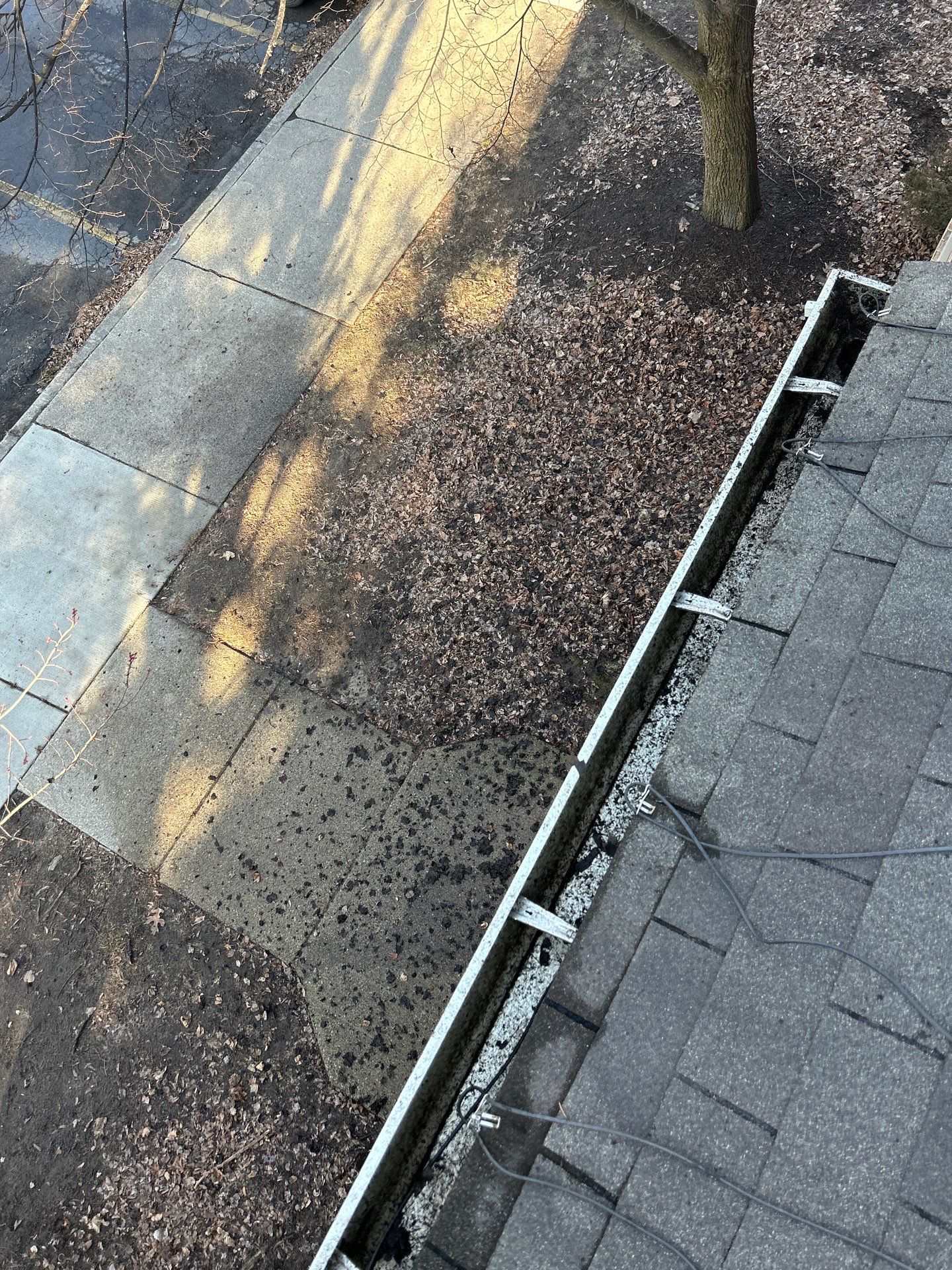 Commercial gutter cleaning Westland, MI after photo with clean gutters