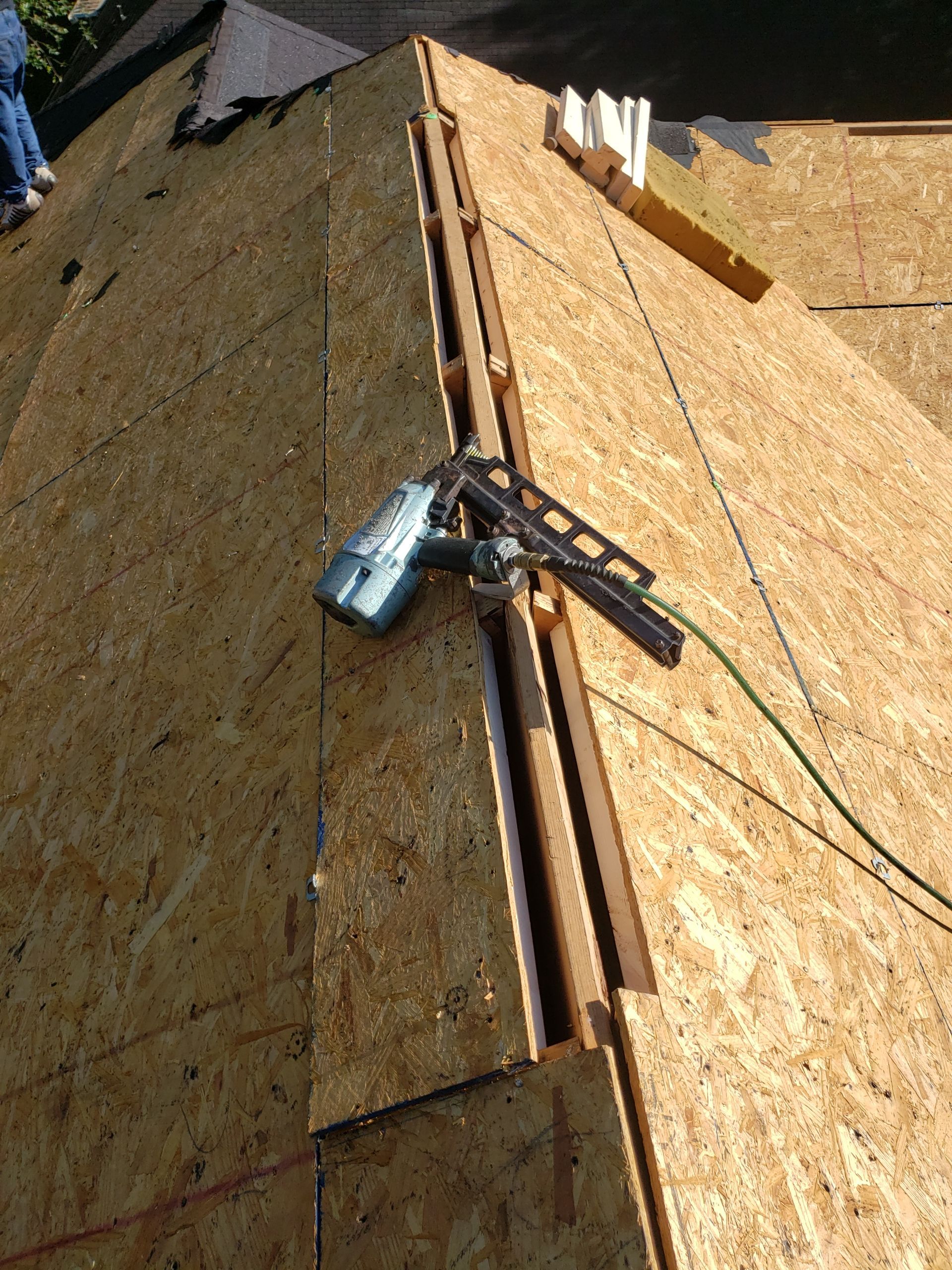 Residential Roofing Installation using Roof Replacement by American Roofing & Construction LLC